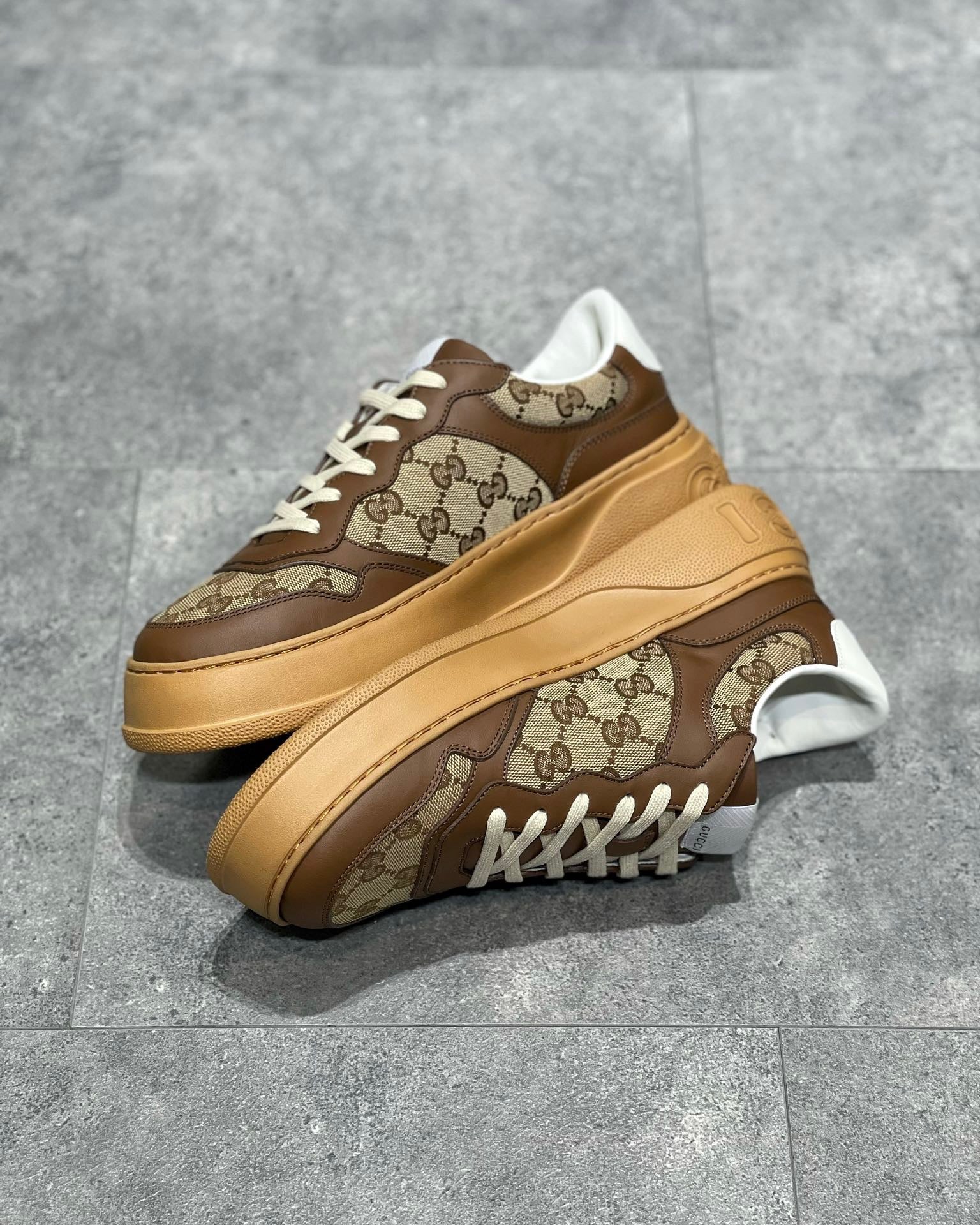 GG SNEAKER