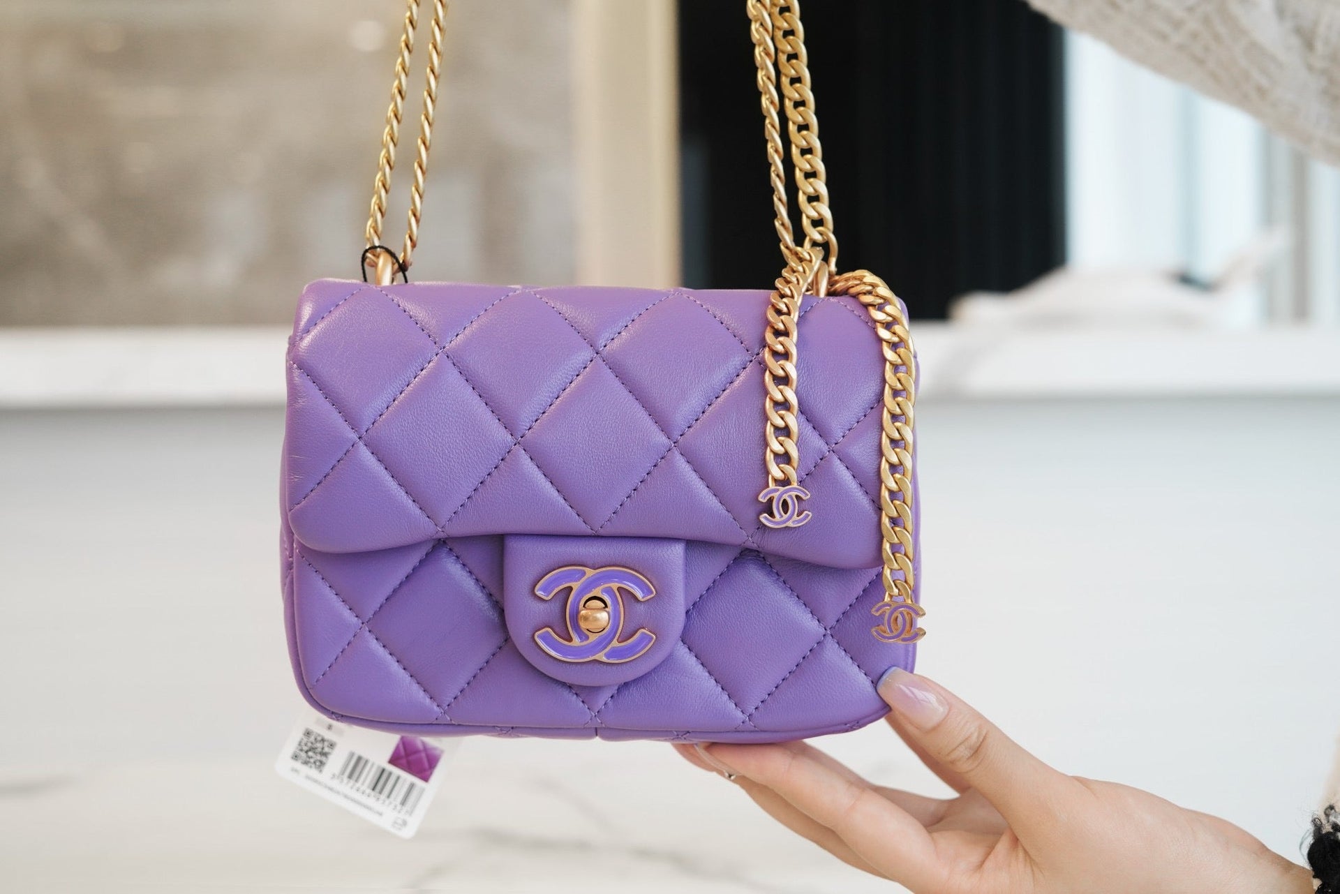 CC MINI FLAP BAG