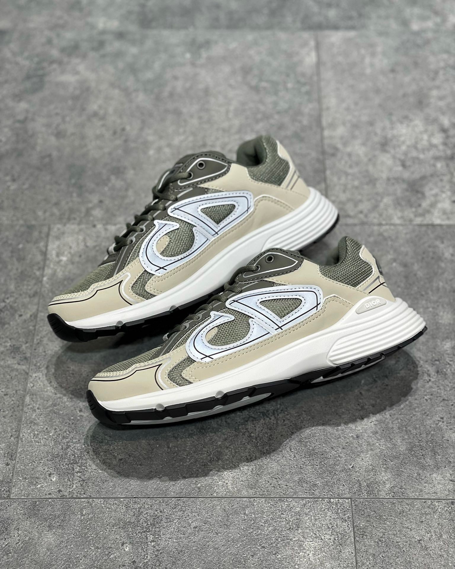 CD B30 SNEAKER
