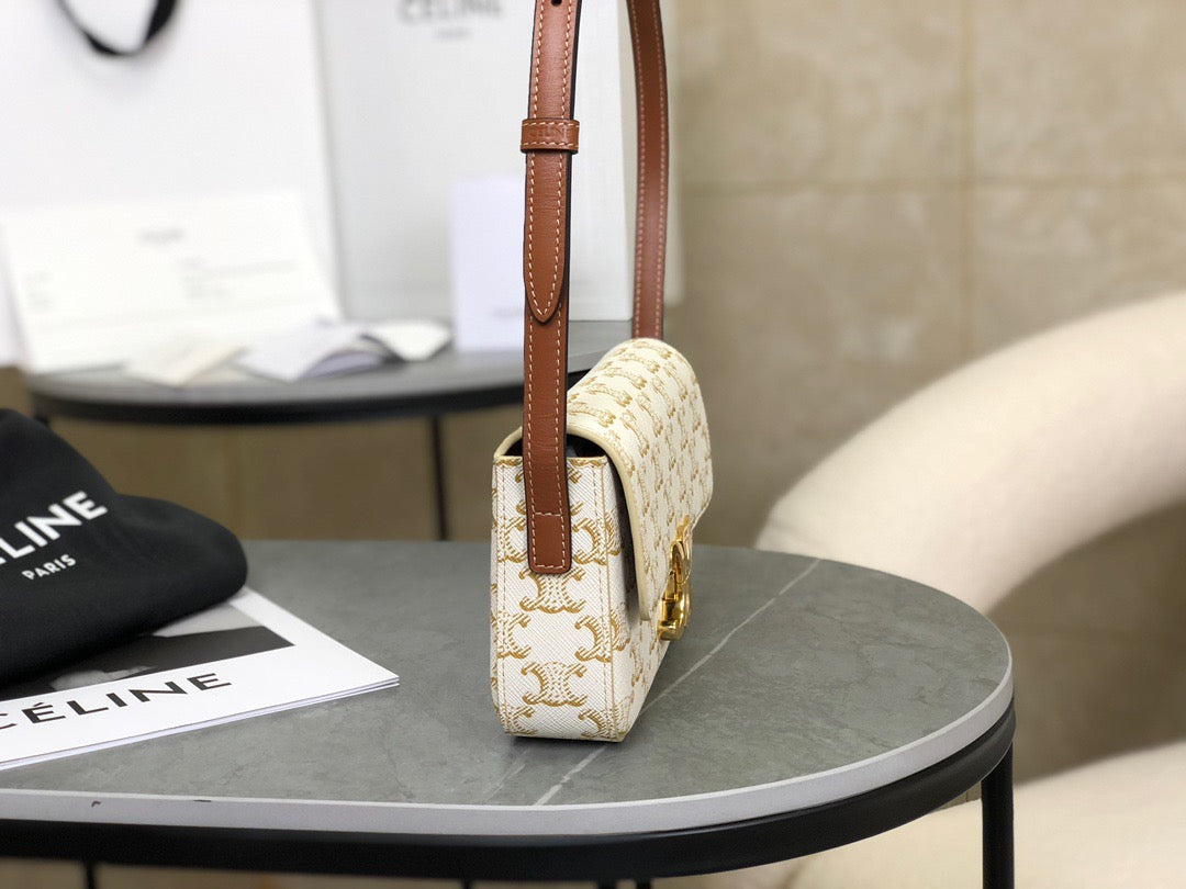CEL TRIOMPHE SHOULDER BAG