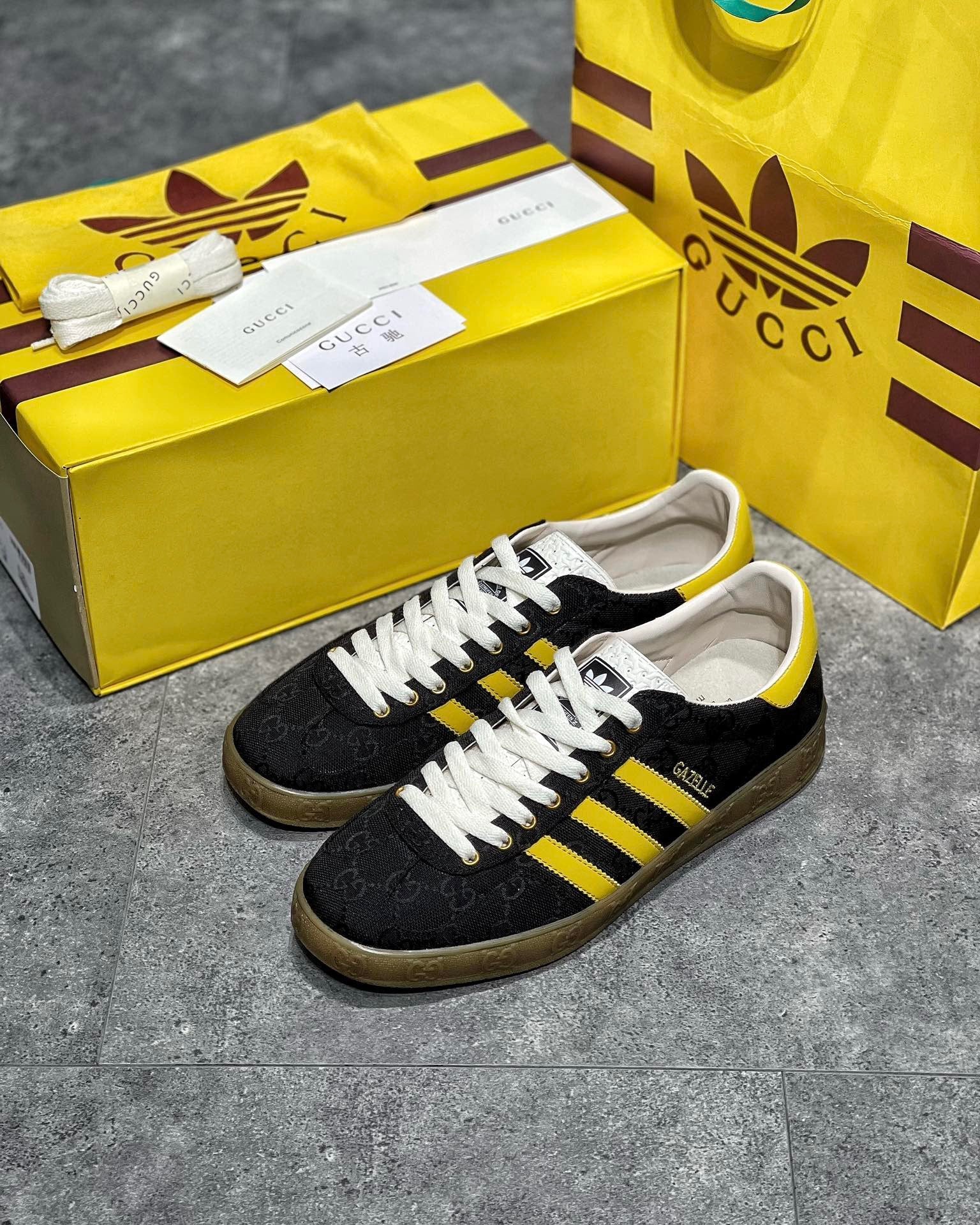 GG x ADID GAZELLE SNEAKER