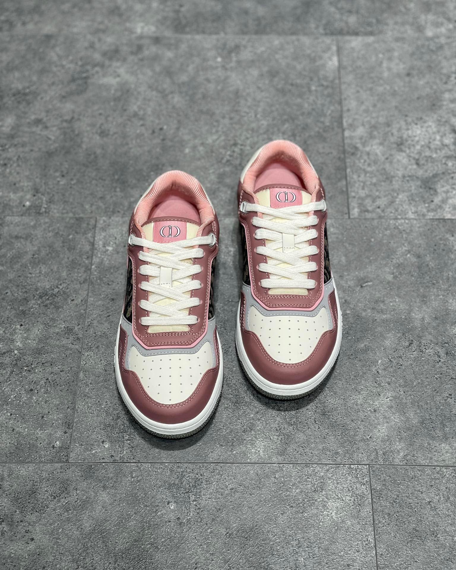 CD B27 SNEAKERS