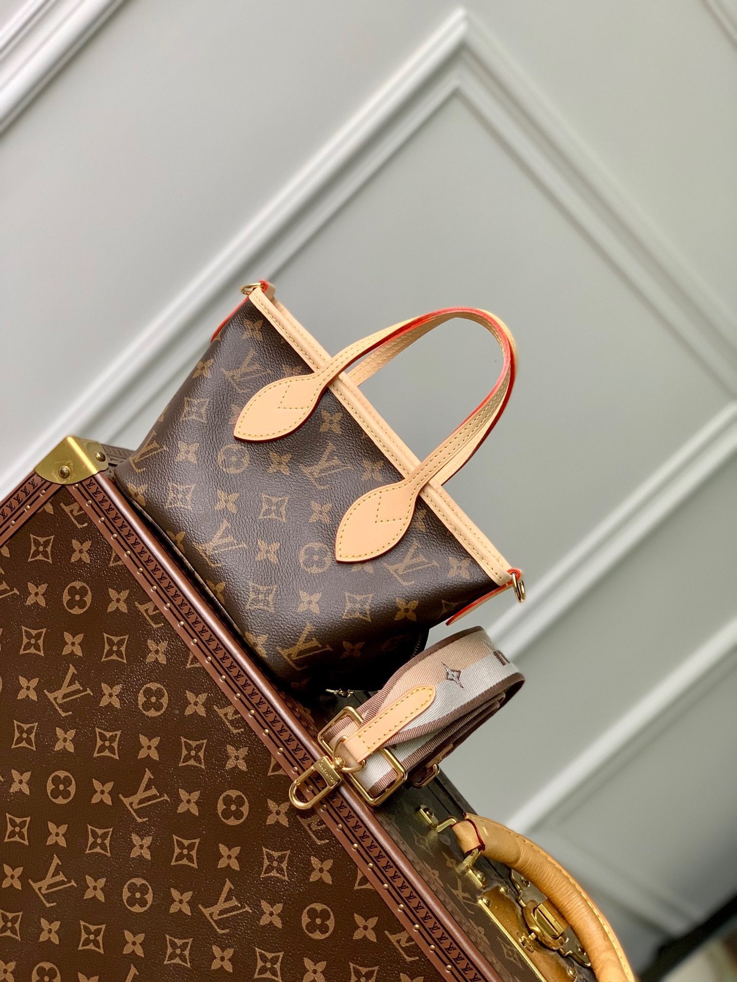 LOU NEVERFULL BB BAG