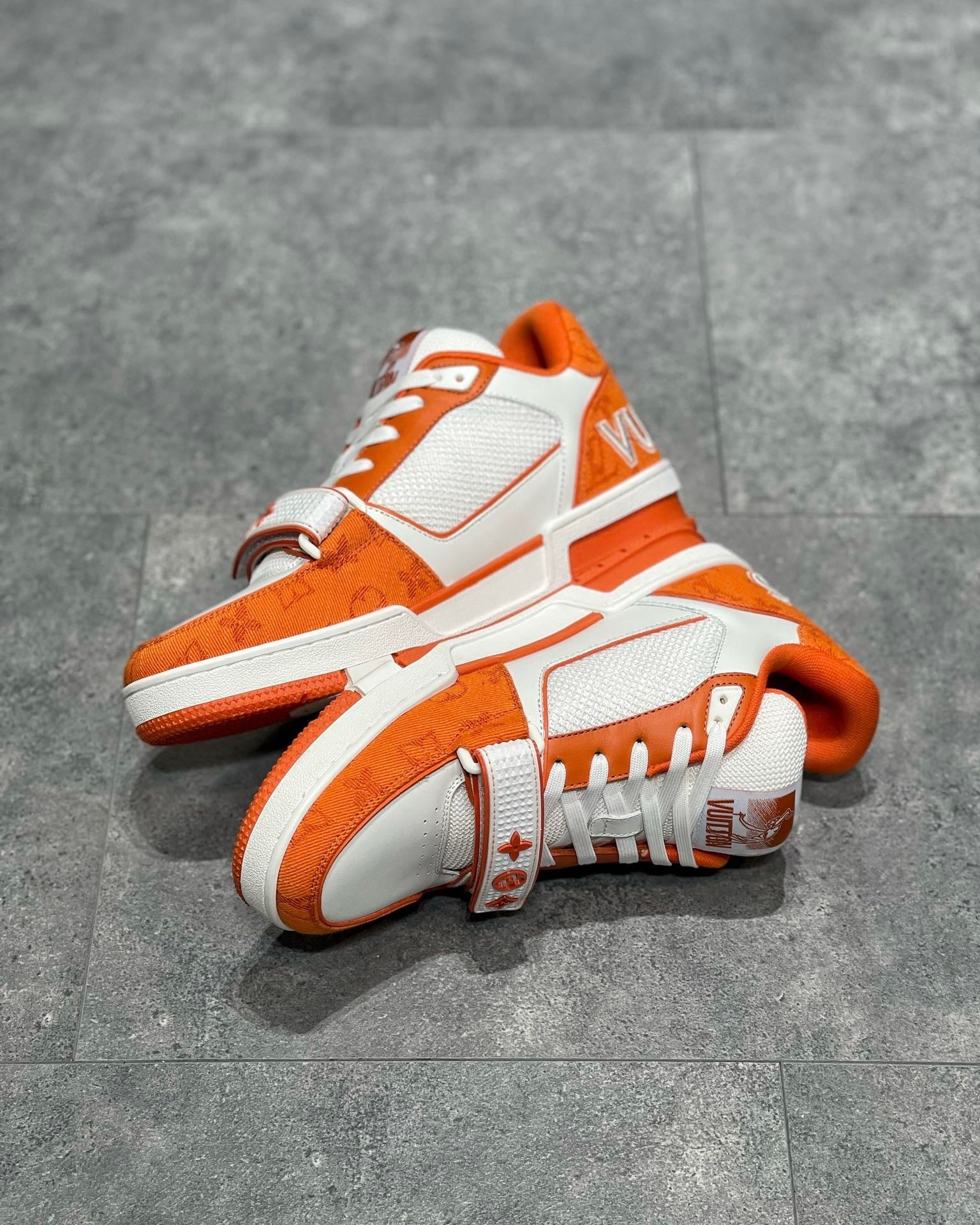 LOU TRAINERS