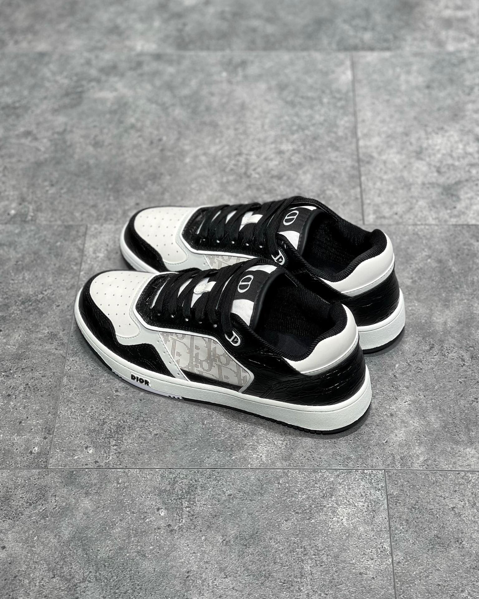 CD B27 SNEAKERS