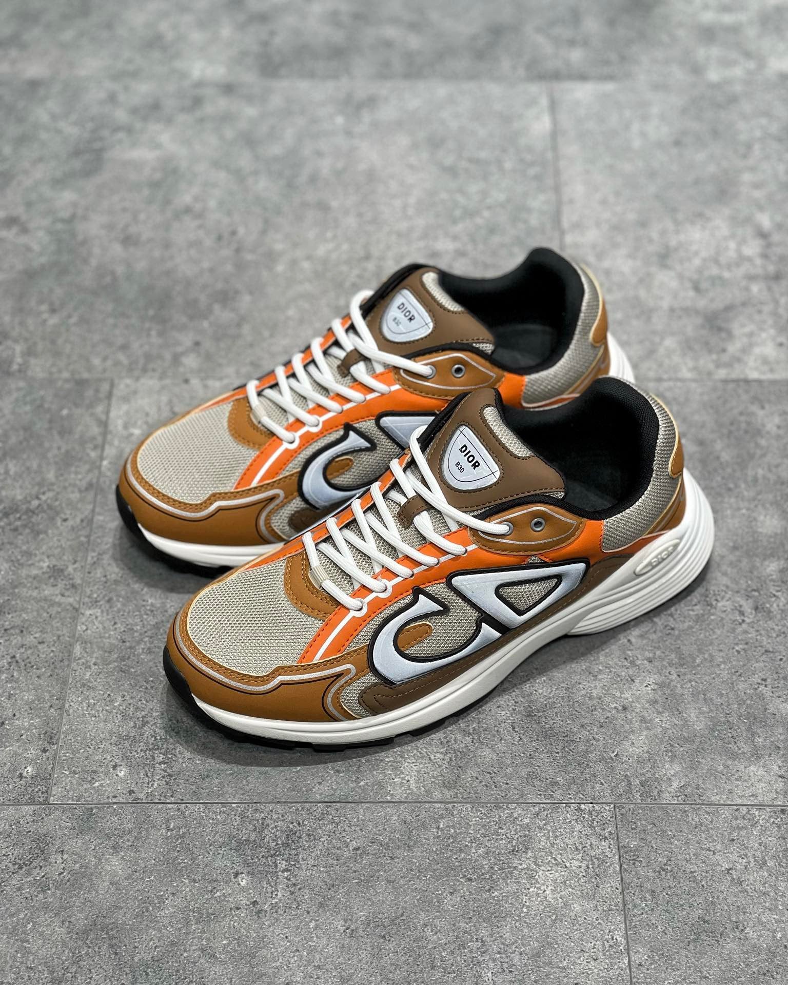 CD B30 SNEAKER