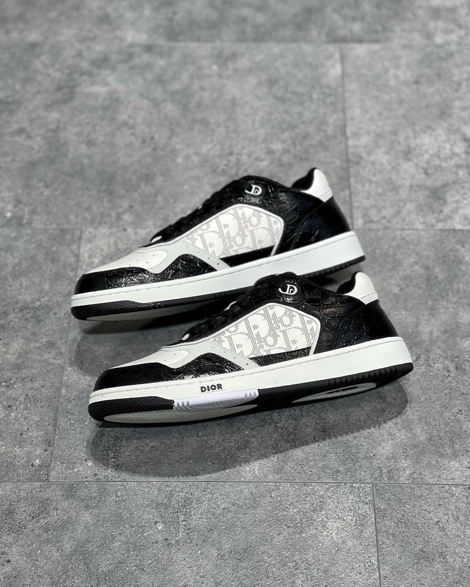 CD B27 SNEAKERS