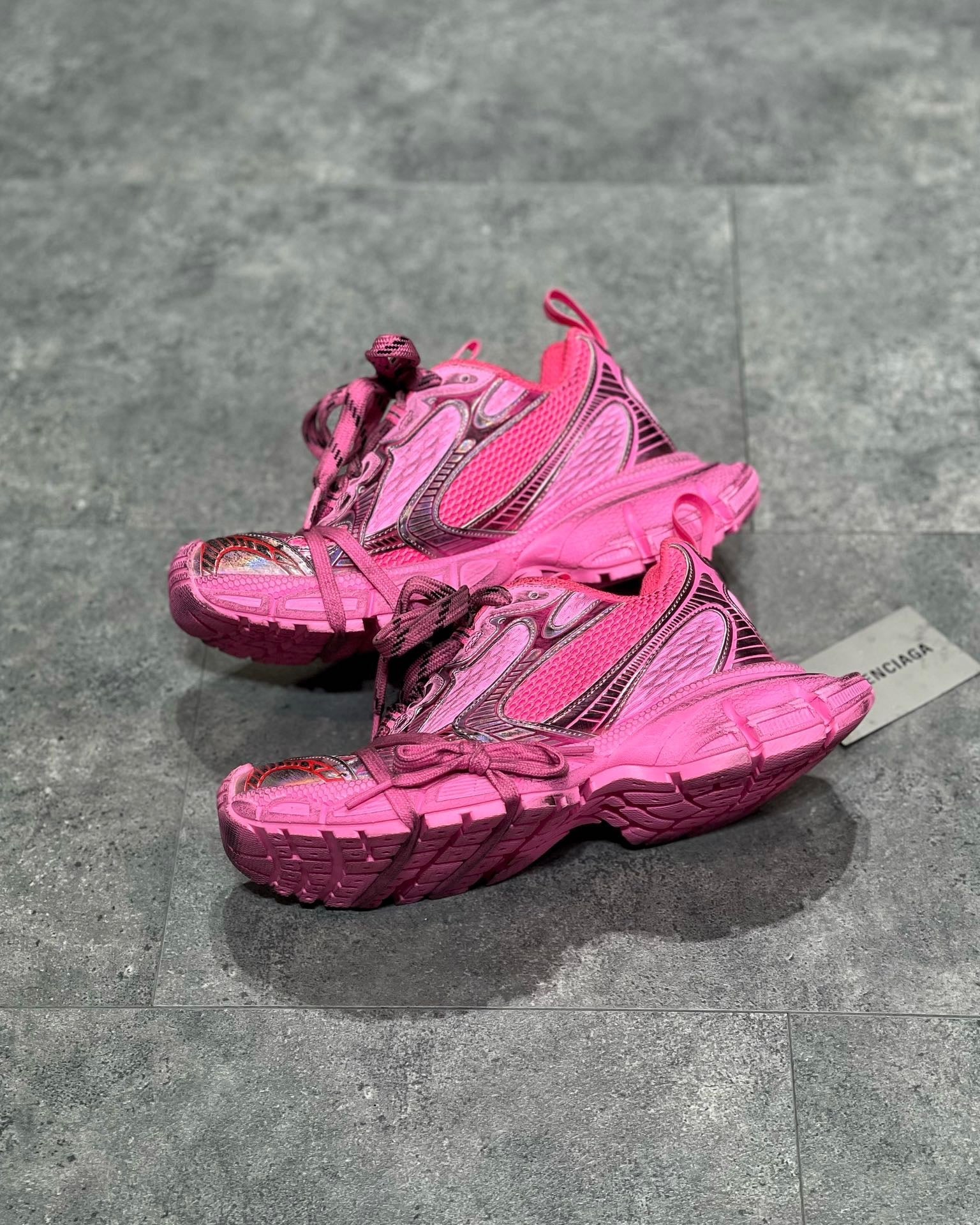 BAL 3XL TRAINERS