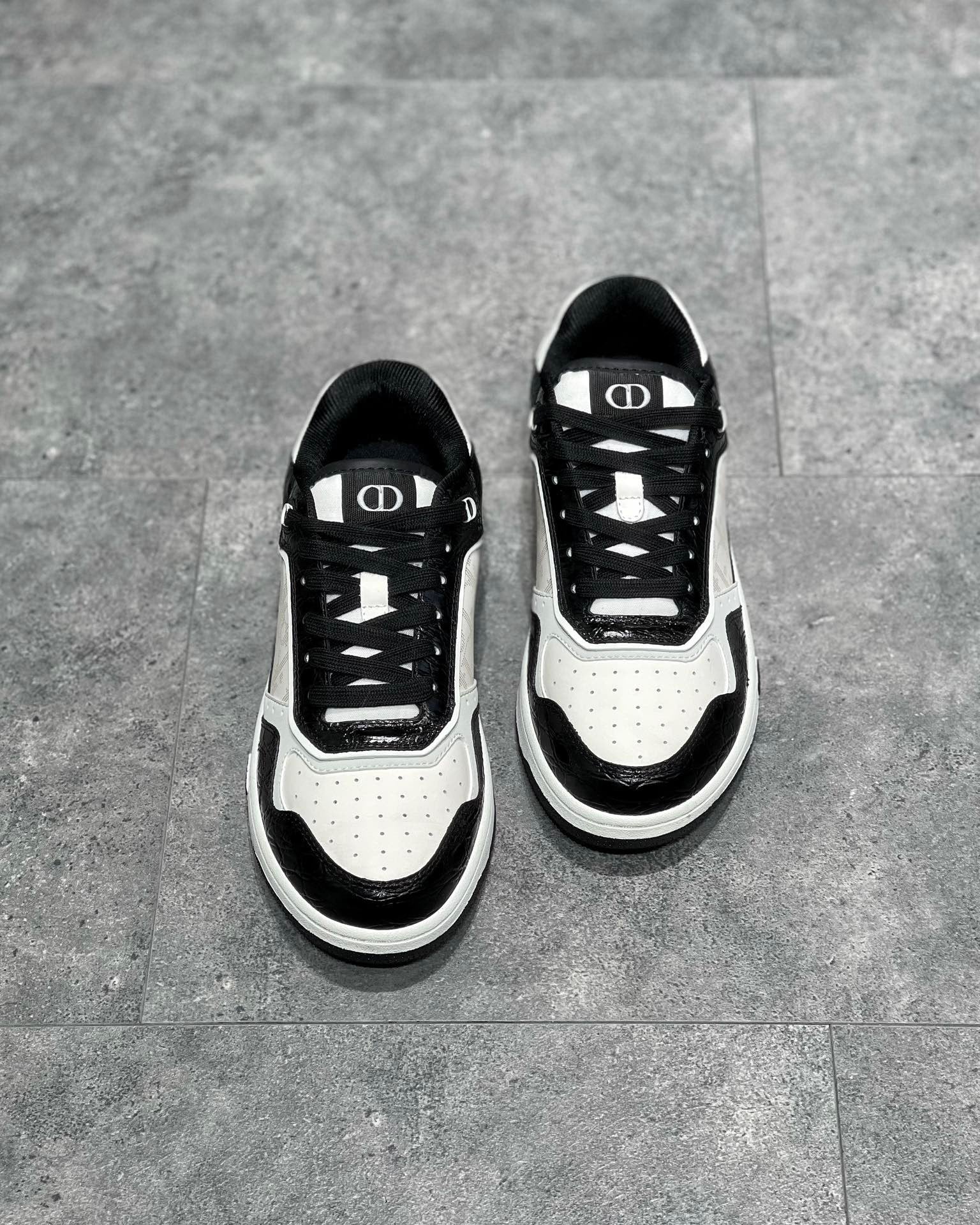 CD B27 SNEAKERS