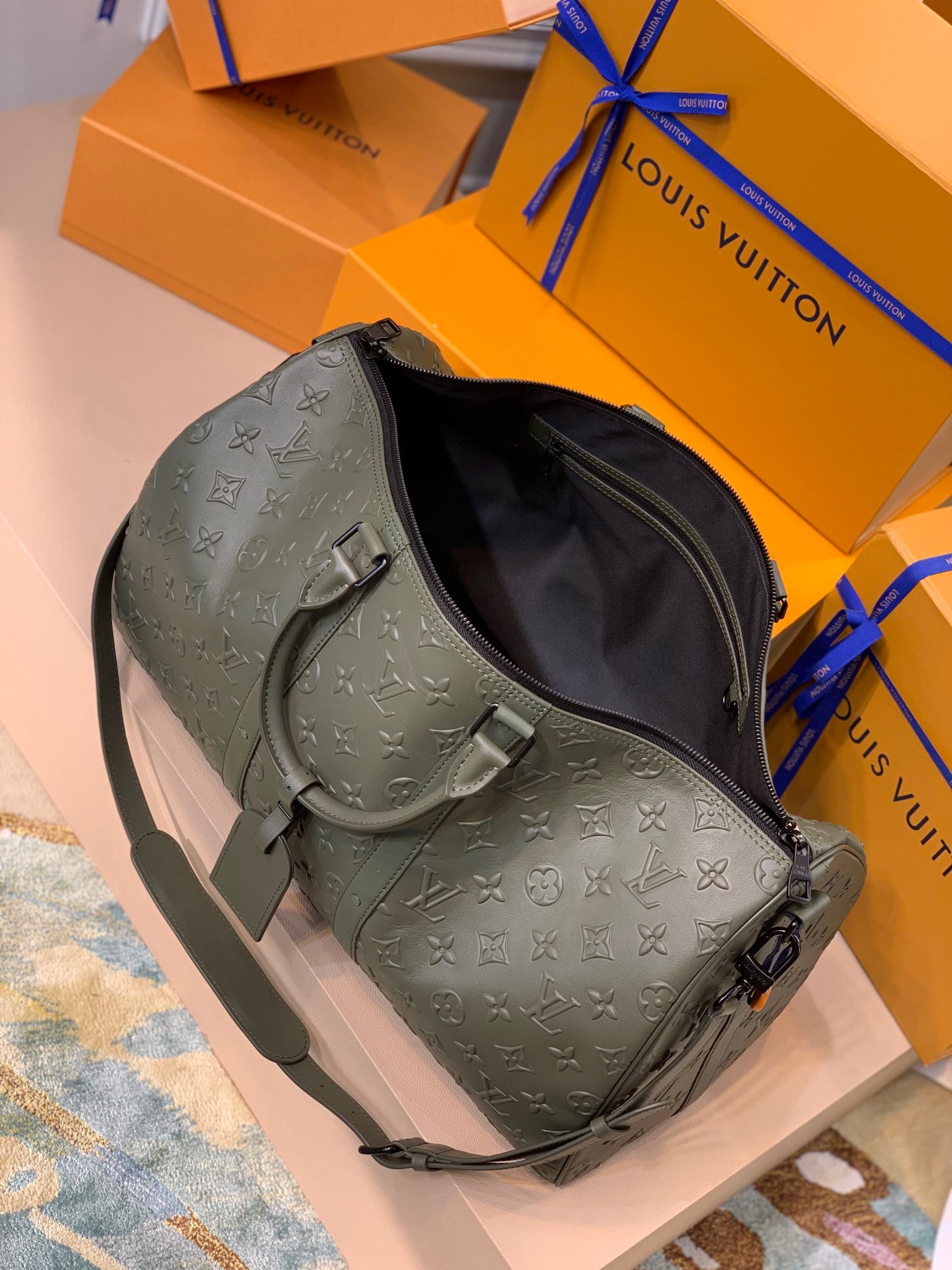 LV KEEPALL BANDOULI��RE 50 BAG