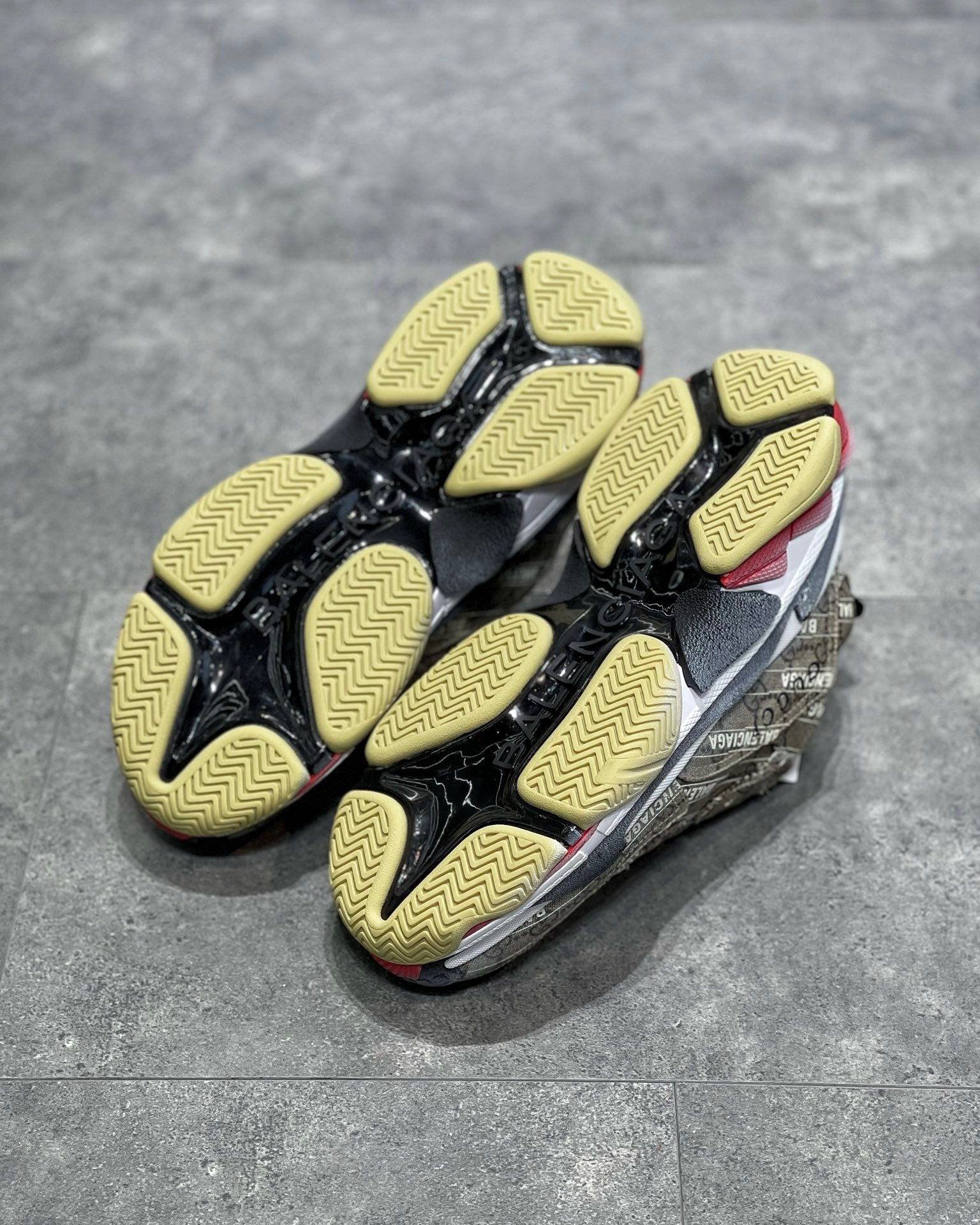 GG x BAL SNEAKER