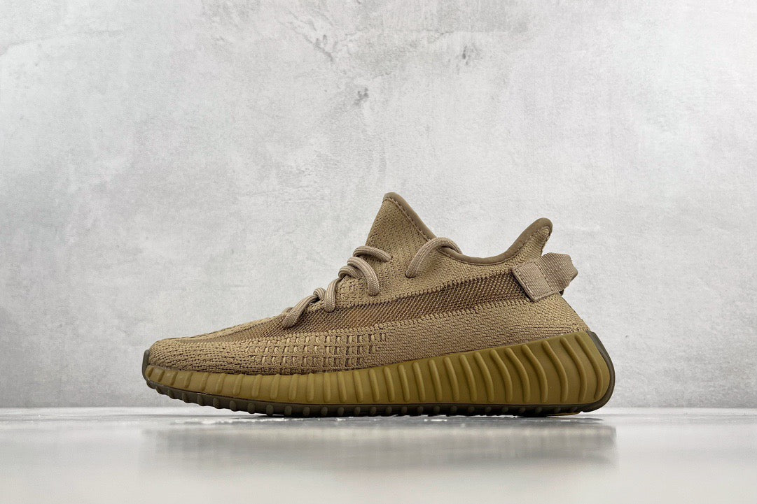YEEZY BOOST 350 V2