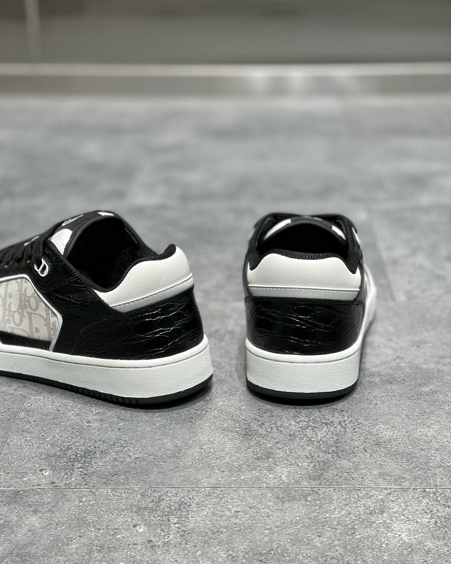 CD B27 SNEAKERS