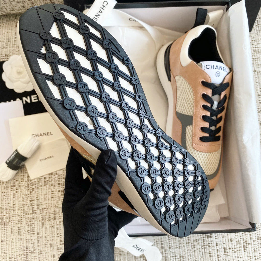 CC TRAINERS