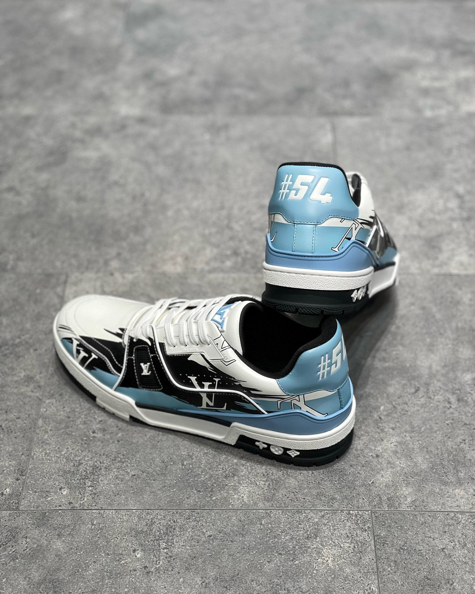 LOU TRAINERS