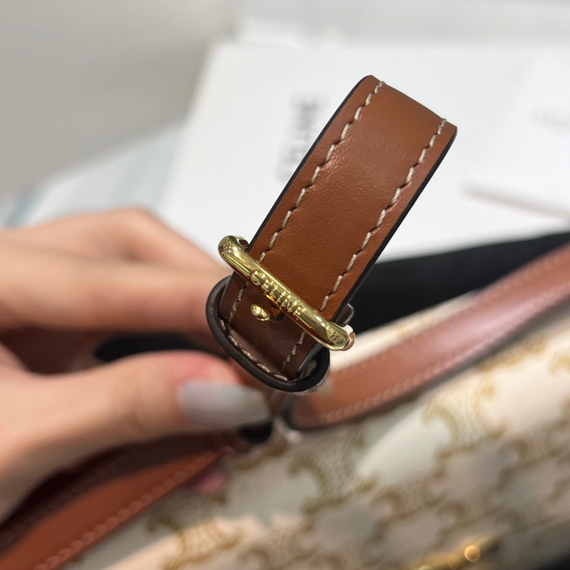 CEL TRIOMPHE SHOULDER BAG