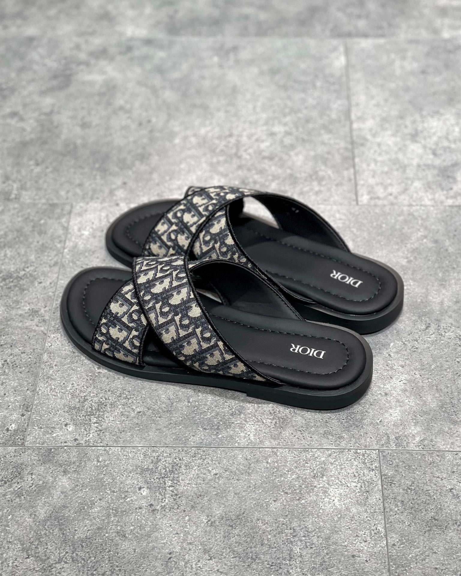 CD ALIAS SANDAL
