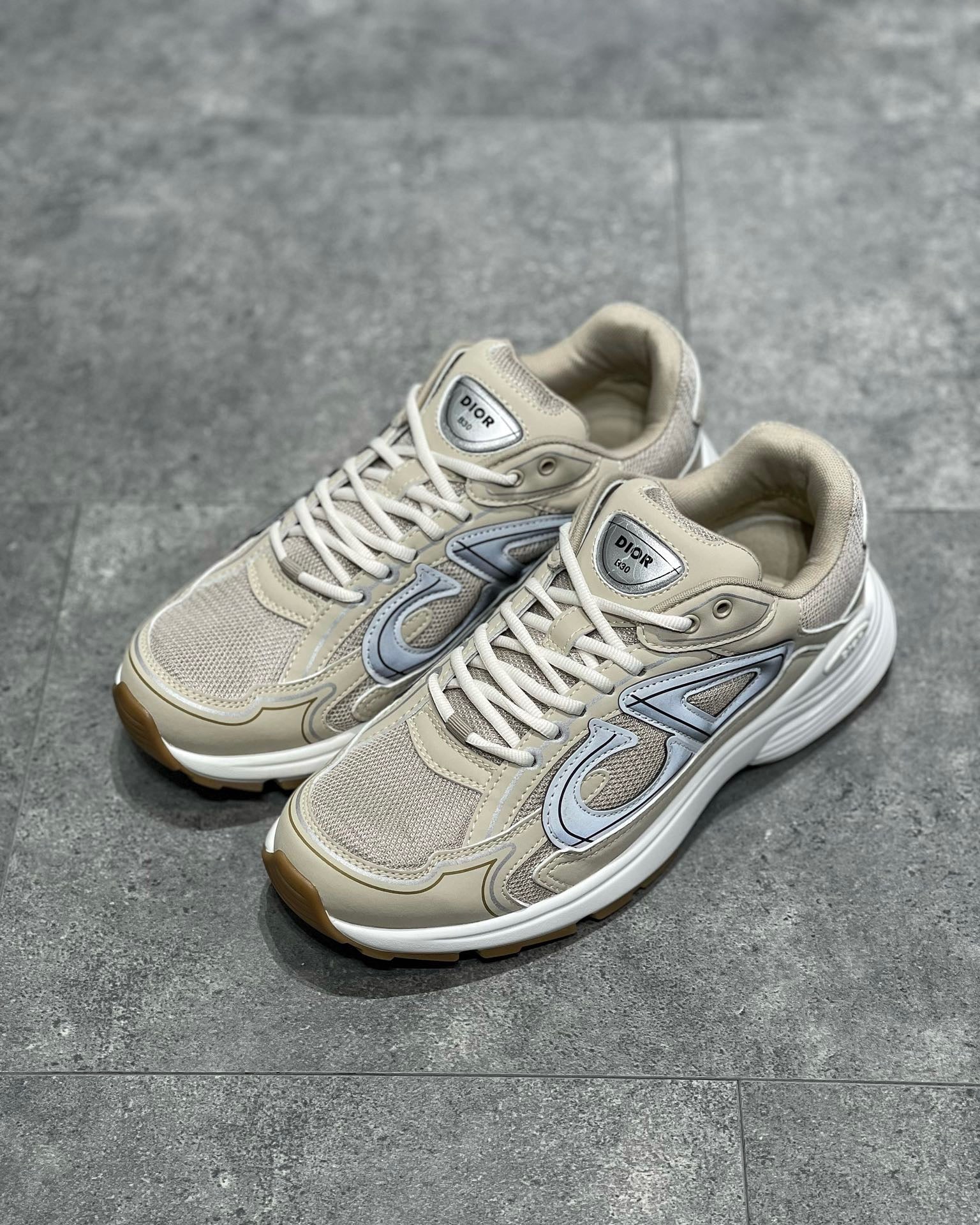 CD B30 SNEAKER