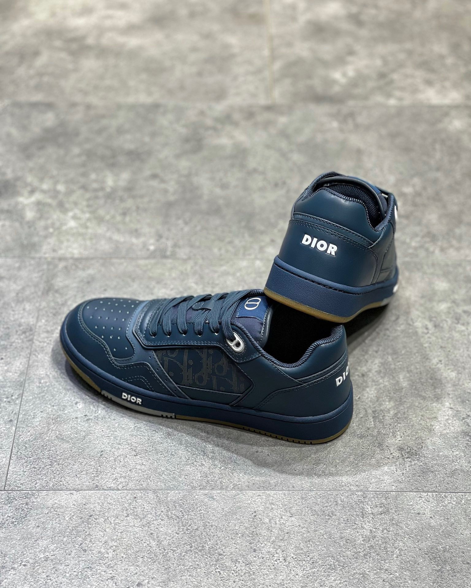 CD B27 SNEAKERS