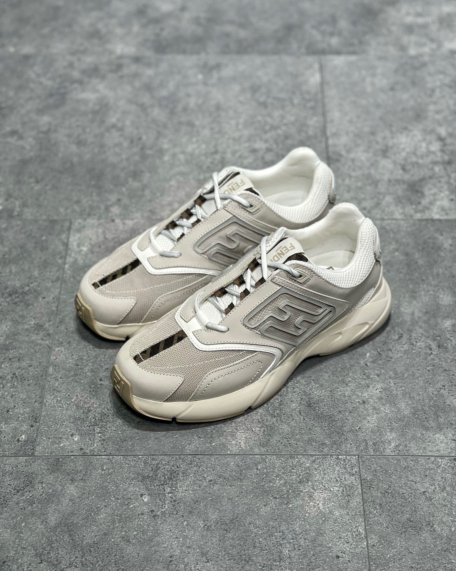FEN FASTER SNEAKERS