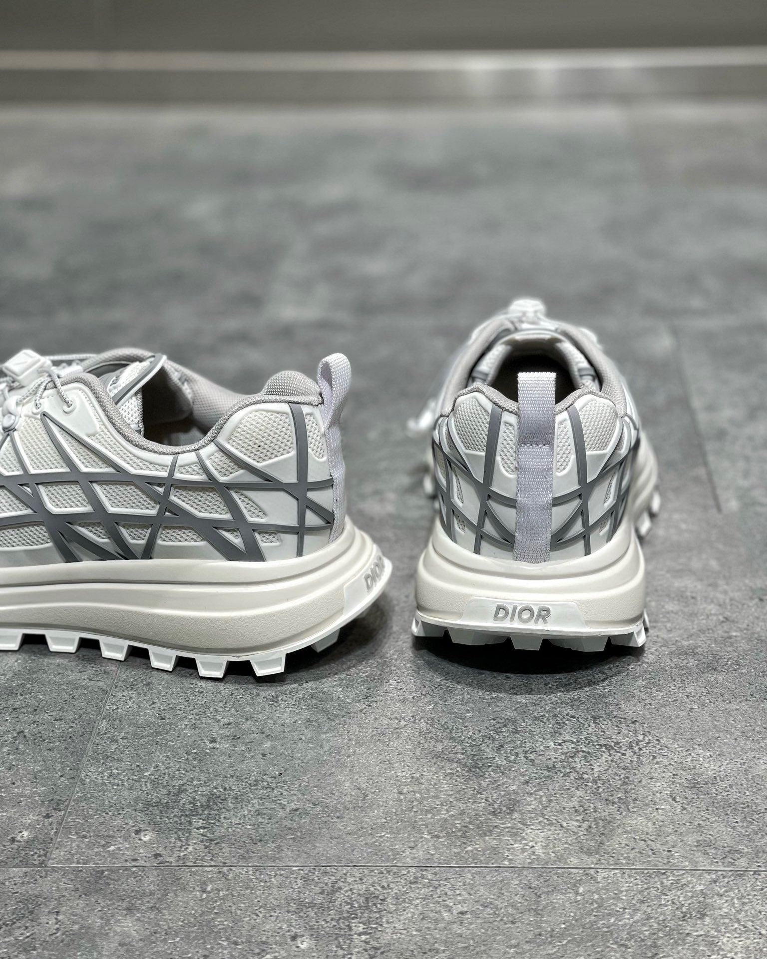 CD B31 TRAINERS