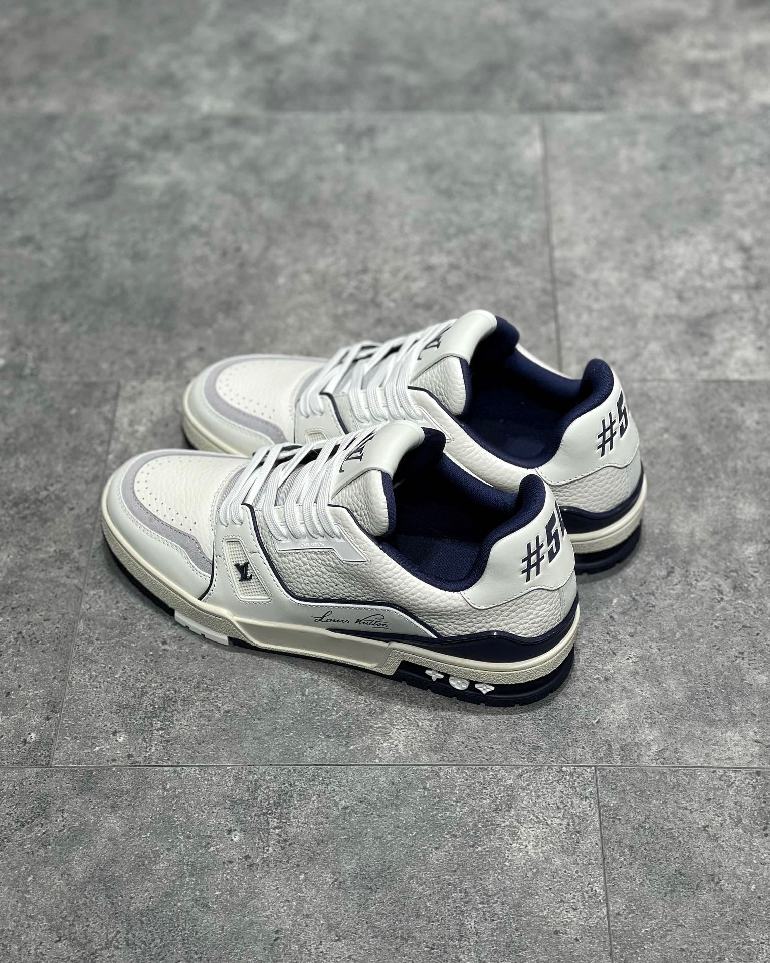 LOU TRAINERS
