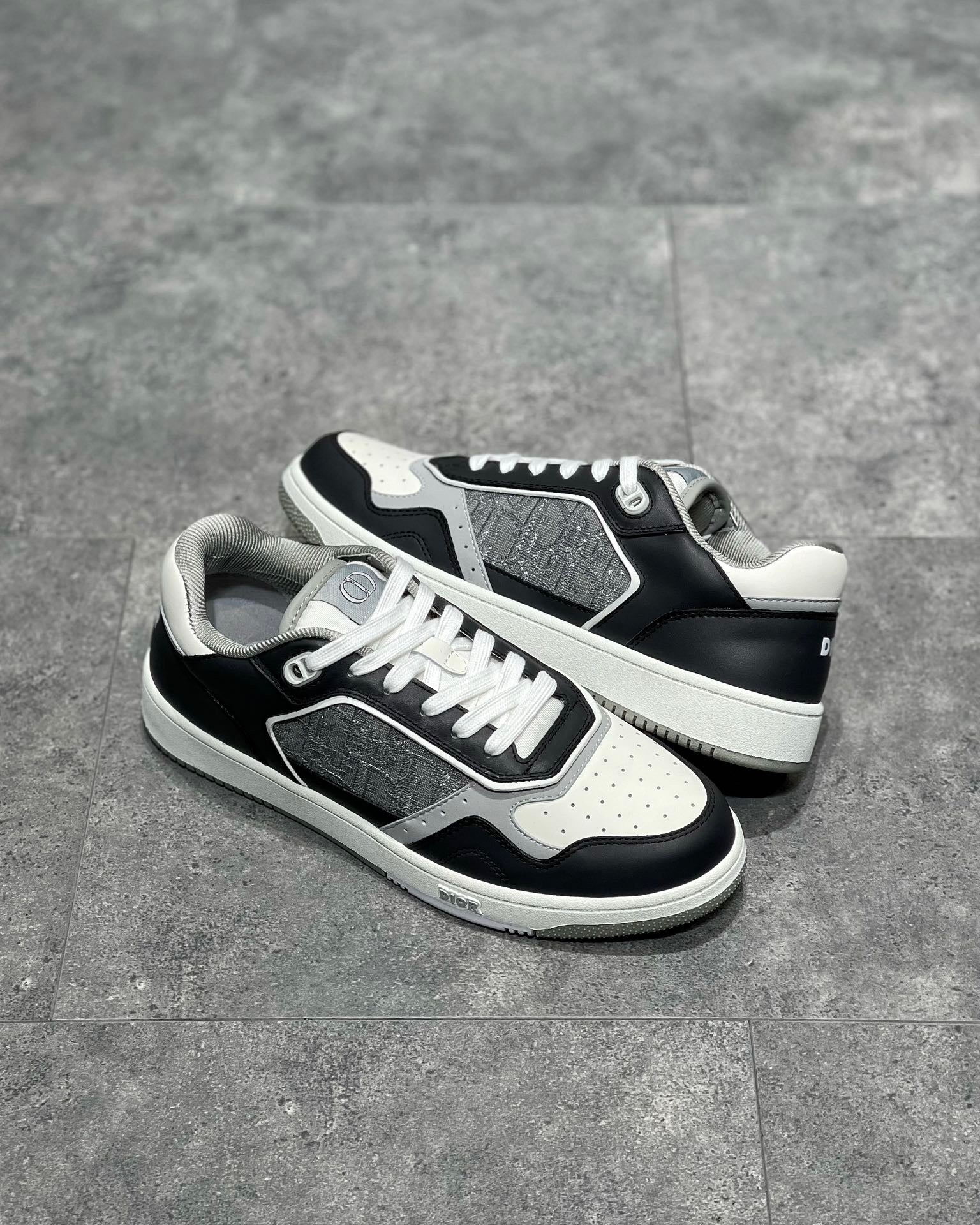 CD B27 SNEAKERS