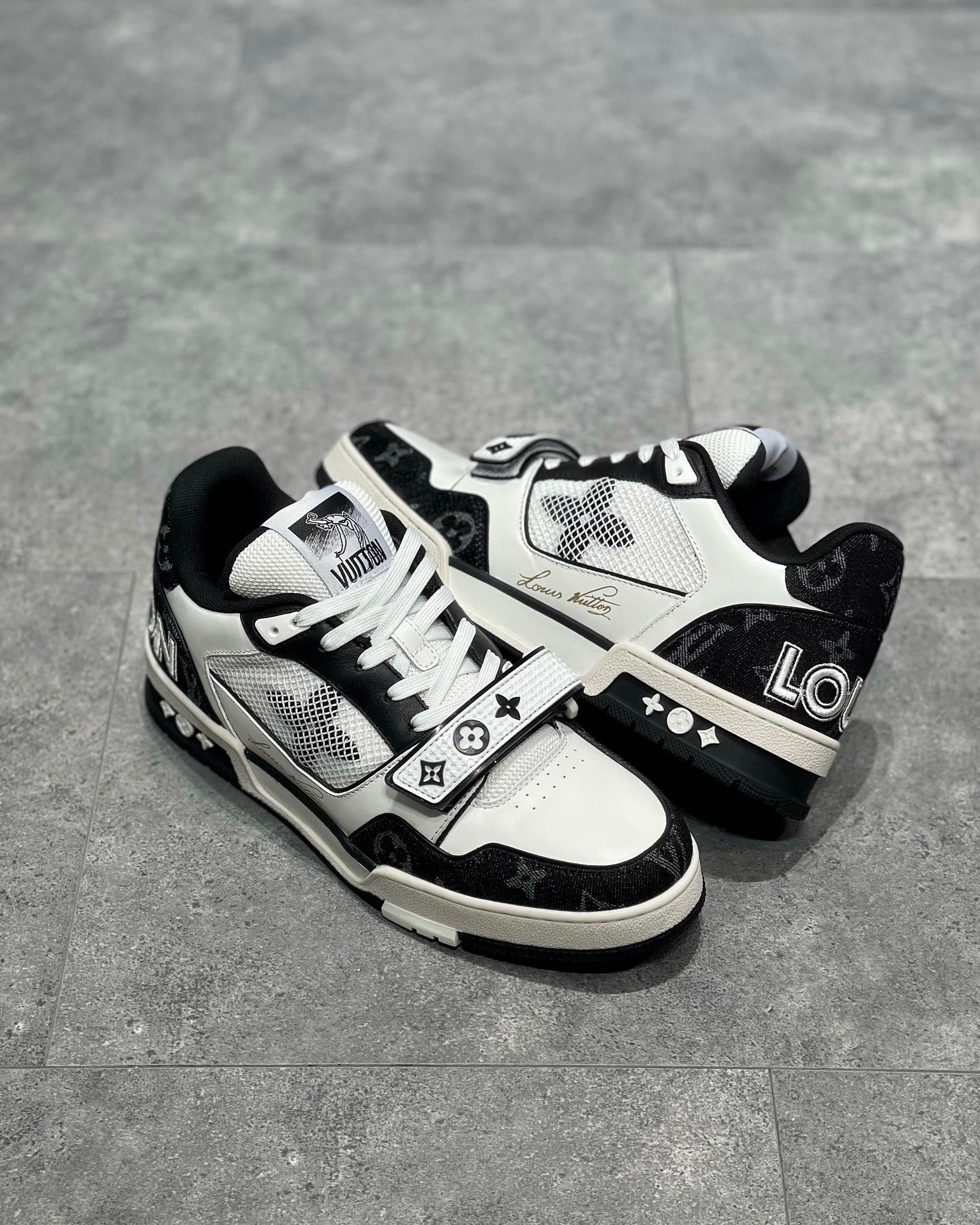 LOU TRAINERS