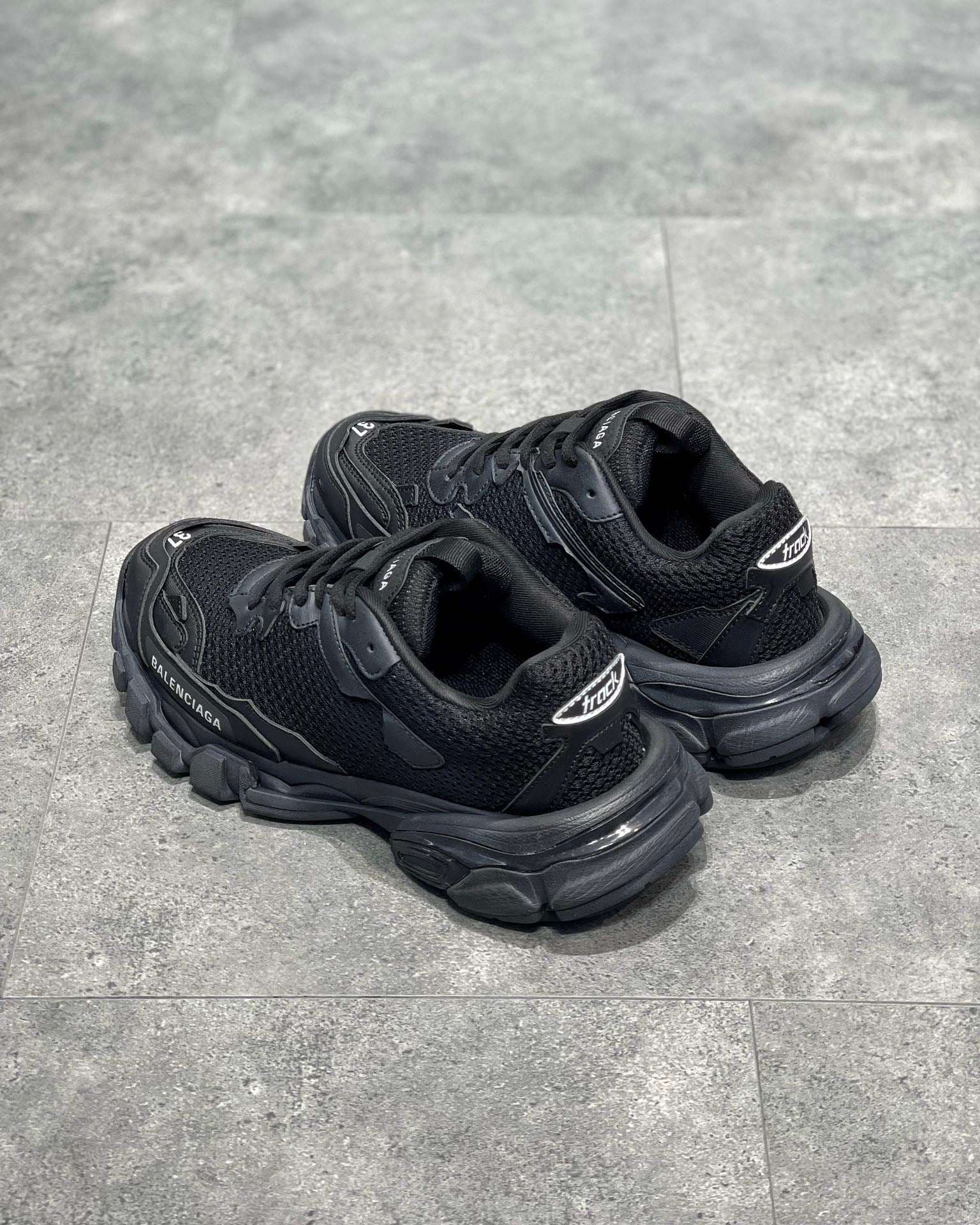 BAL TRACK 3.0 SNEAKERS