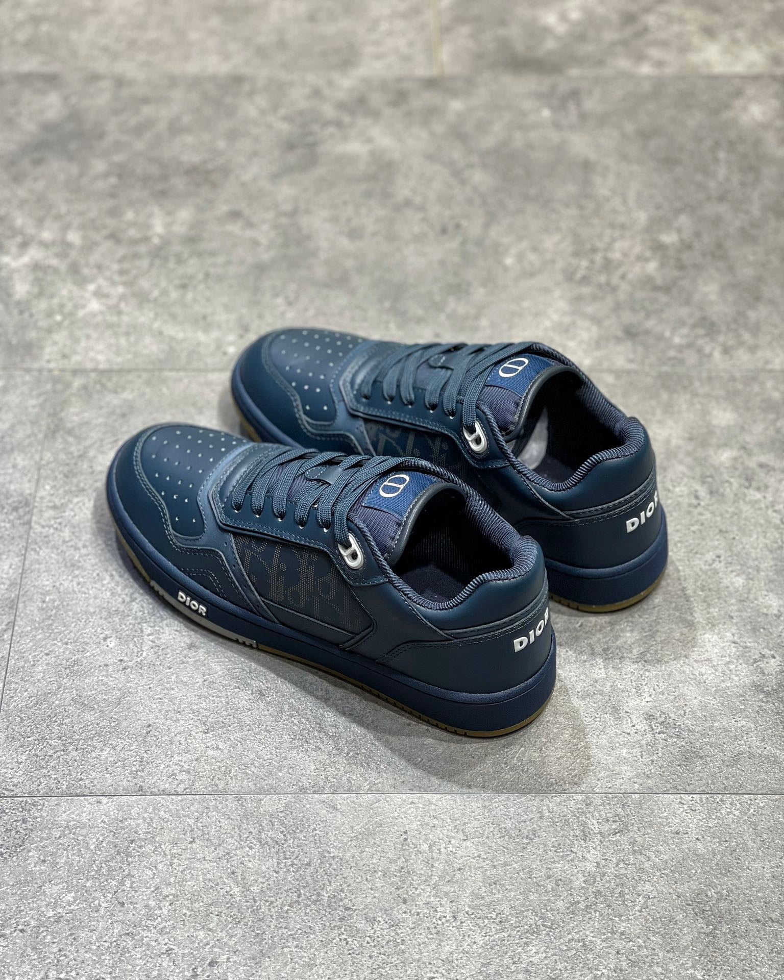 CD B27 SNEAKERS