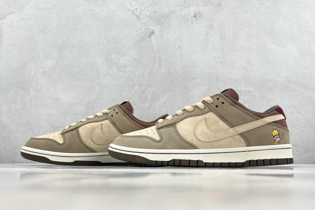 DUNK LOW x OTOMO KATUSHIRO
