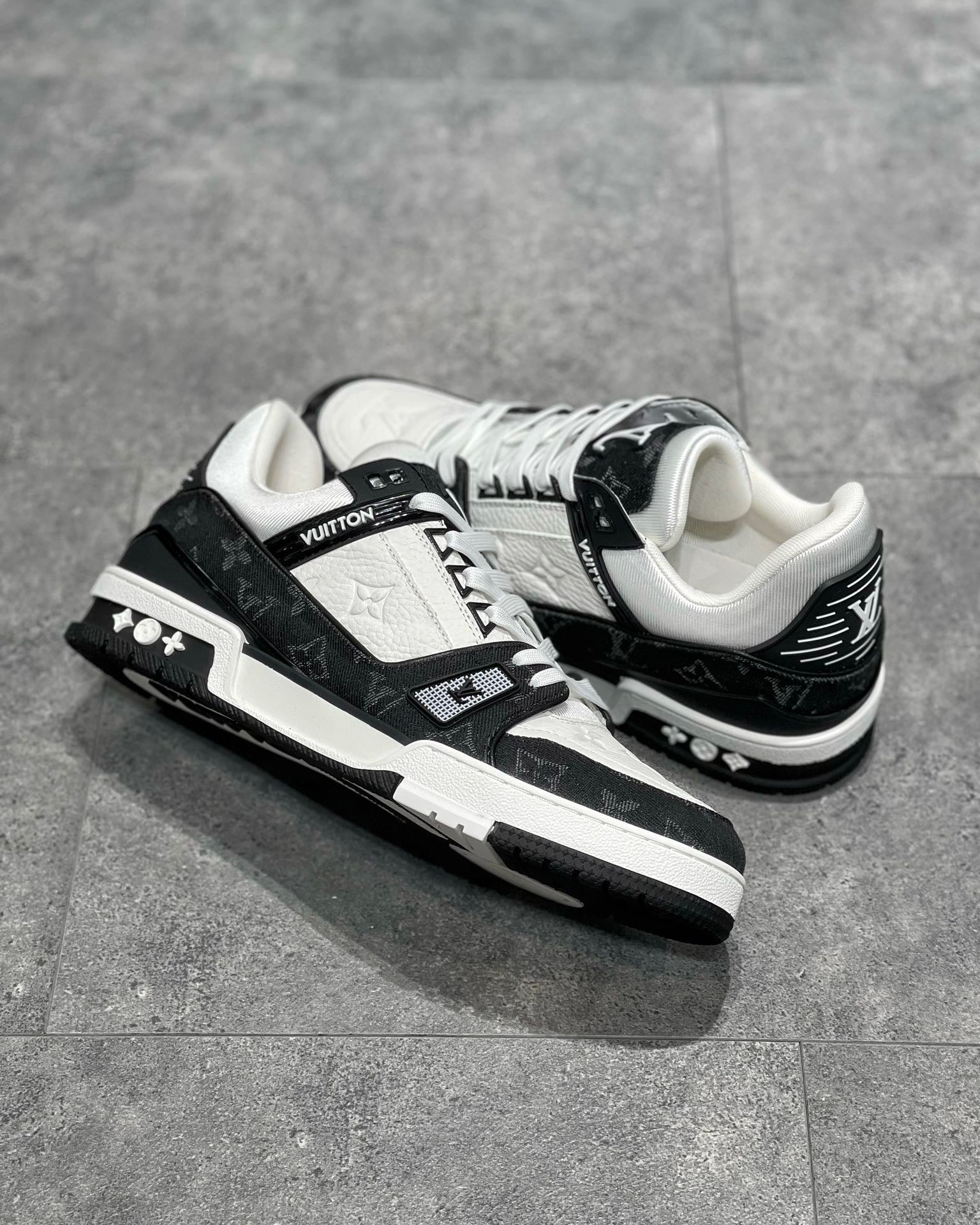 LOU TRAINERS