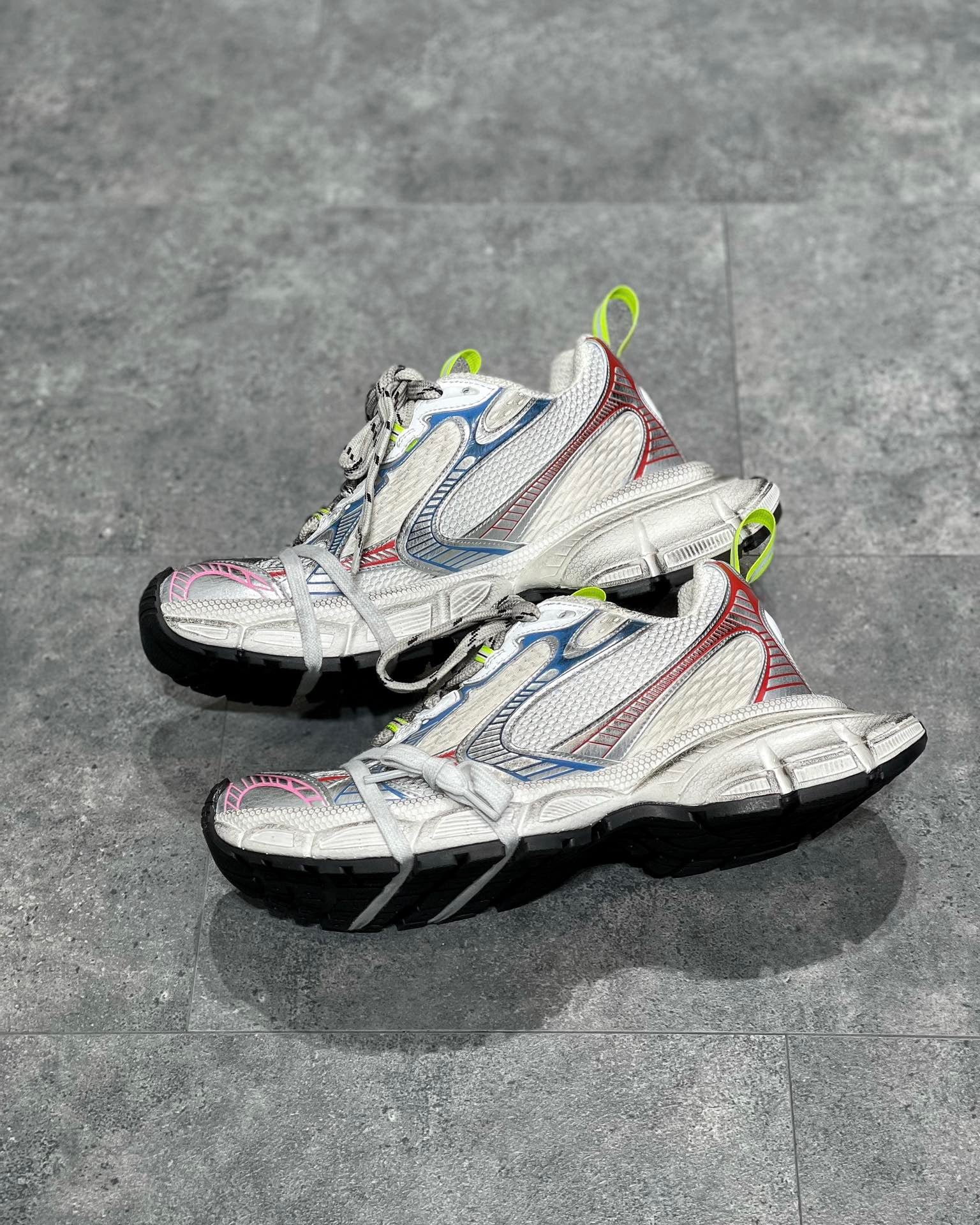 BAL 3XL TRAINERS