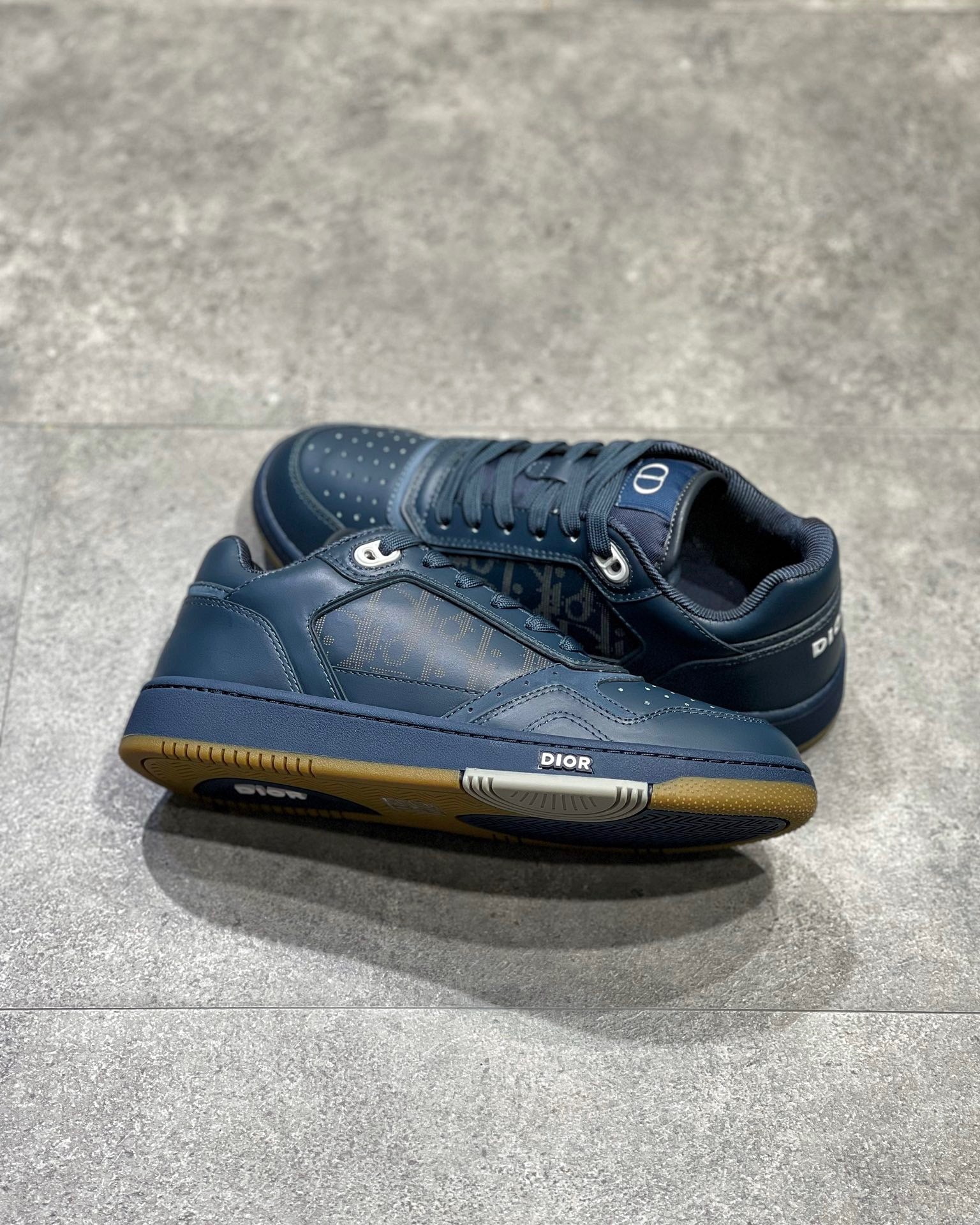 CD B27 SNEAKERS