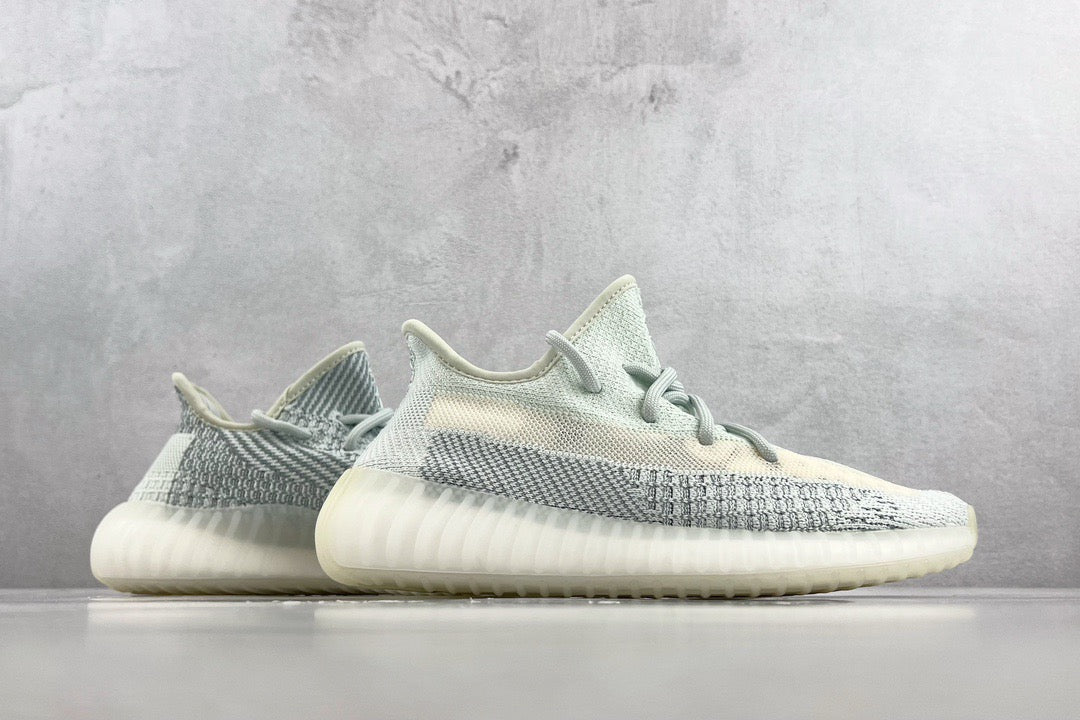 YEEZY BOOST 350 V2