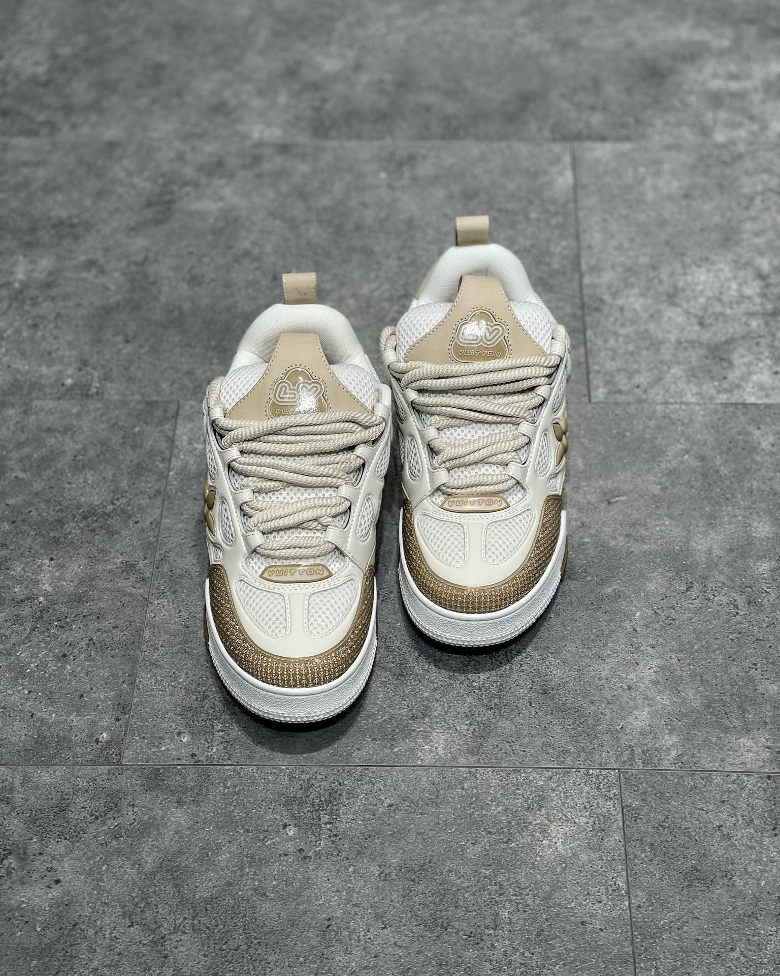 LOU TRAINERS