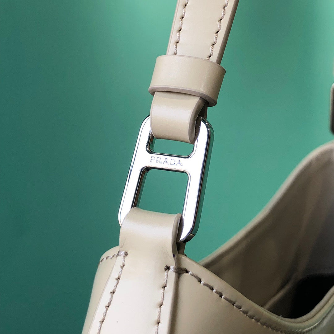 PD CLEO SHOULDER BAG