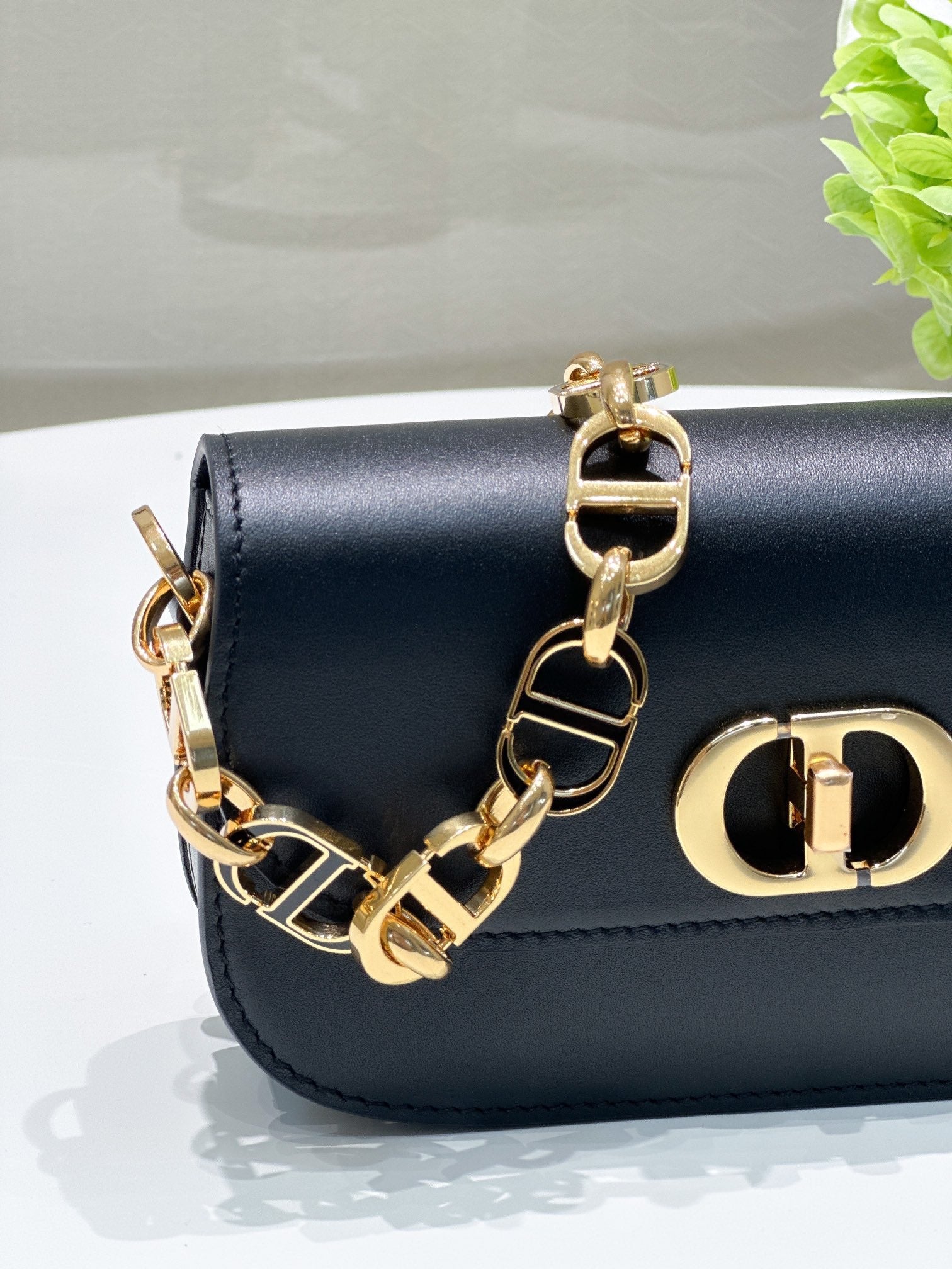 CD SMALL 30 MONTAIGNE AVENUE BAG