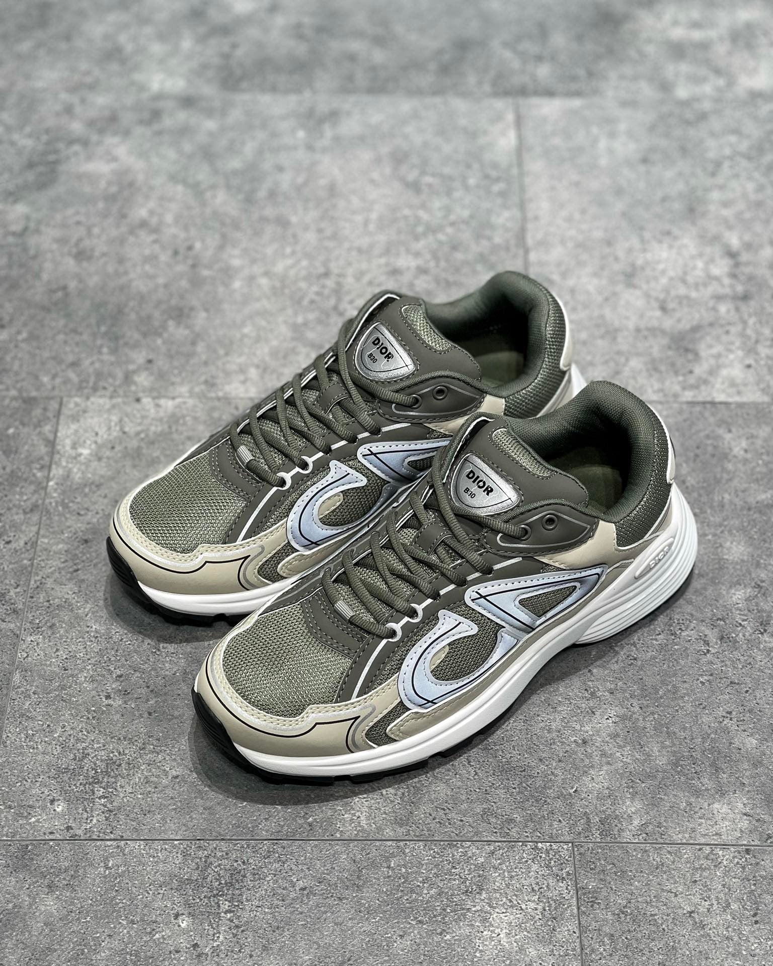 CD B30 SNEAKER