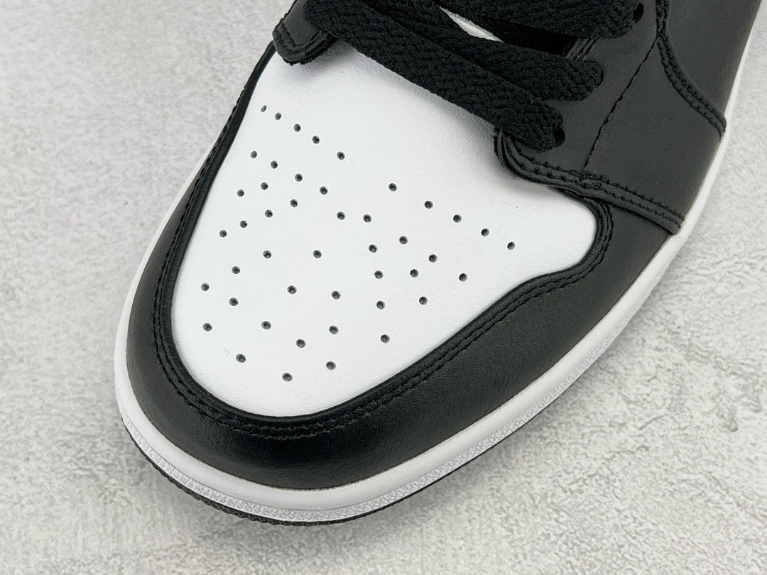 JORDAN 1 LOW WHITE TOE