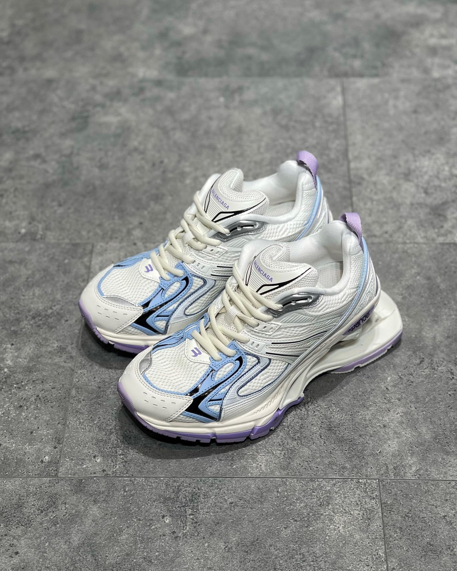 BAL X-PANDER TRAINERS