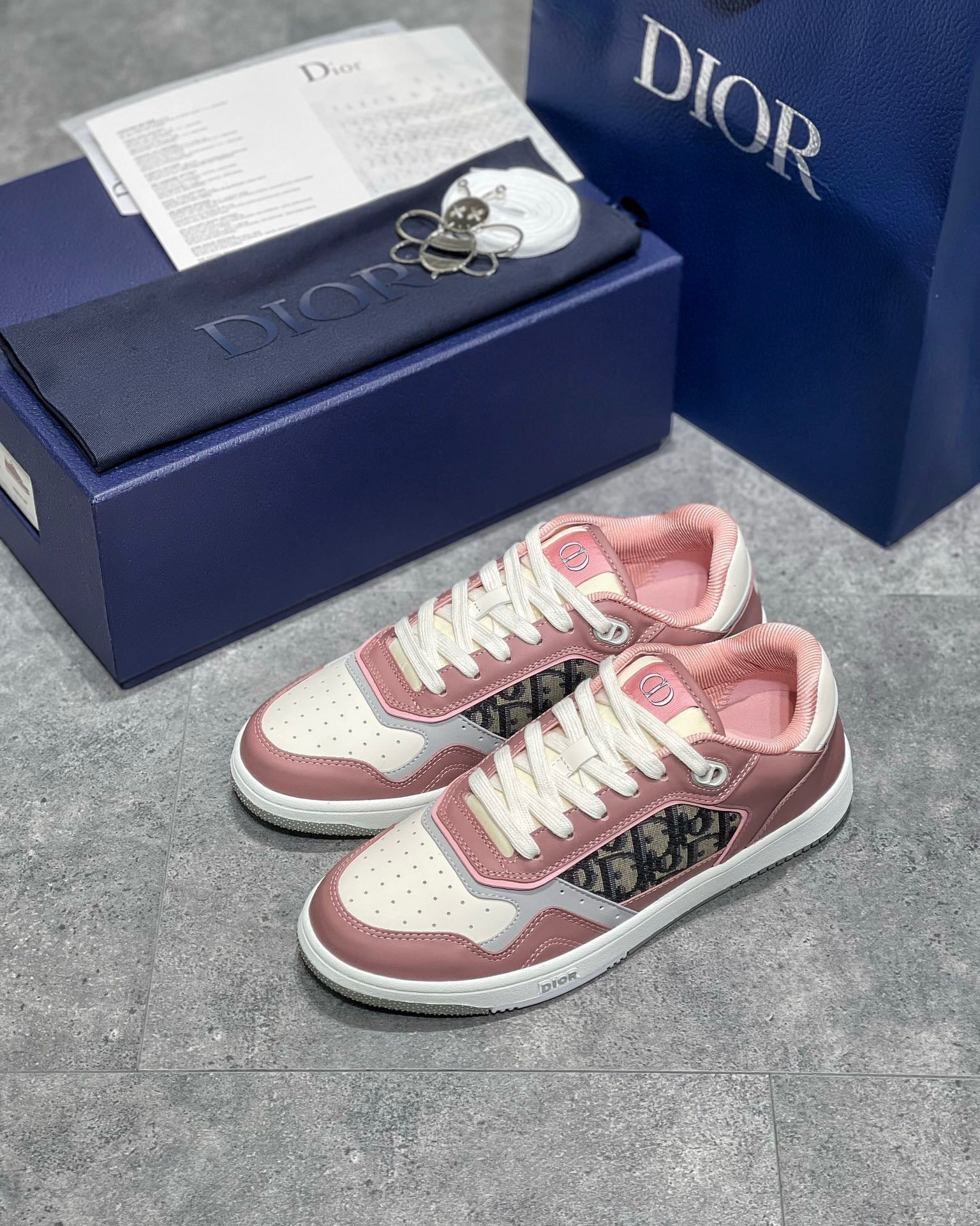 CD B27 SNEAKERS