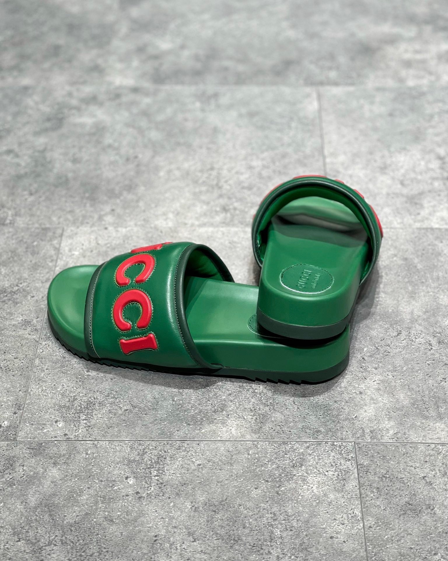 GG SLIDES