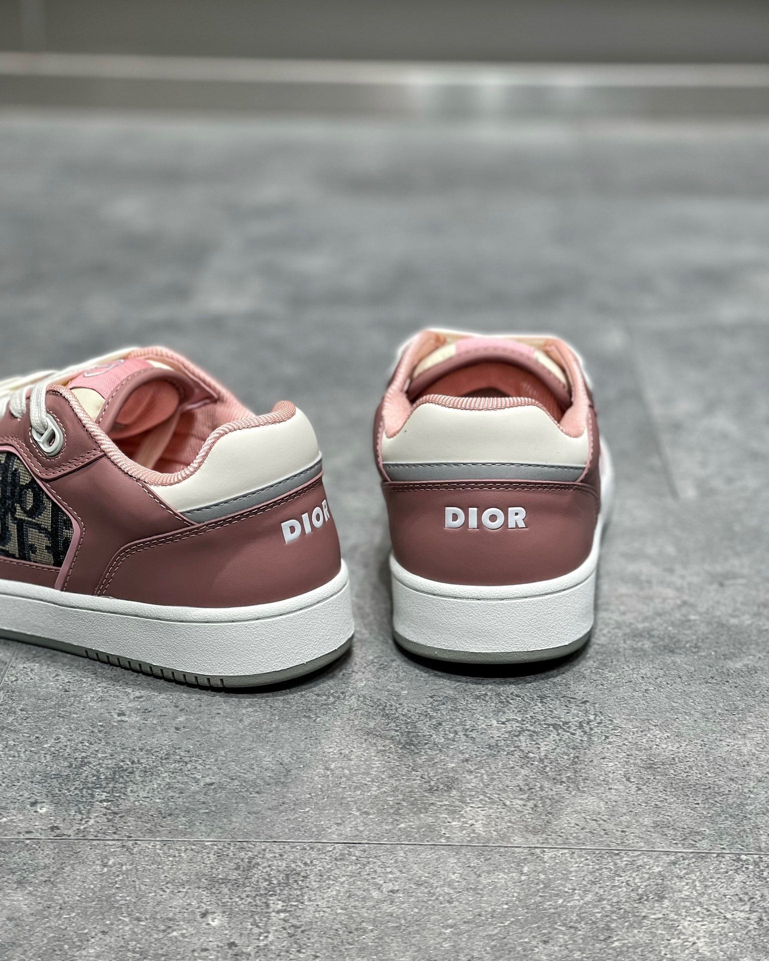 CD B27 SNEAKERS