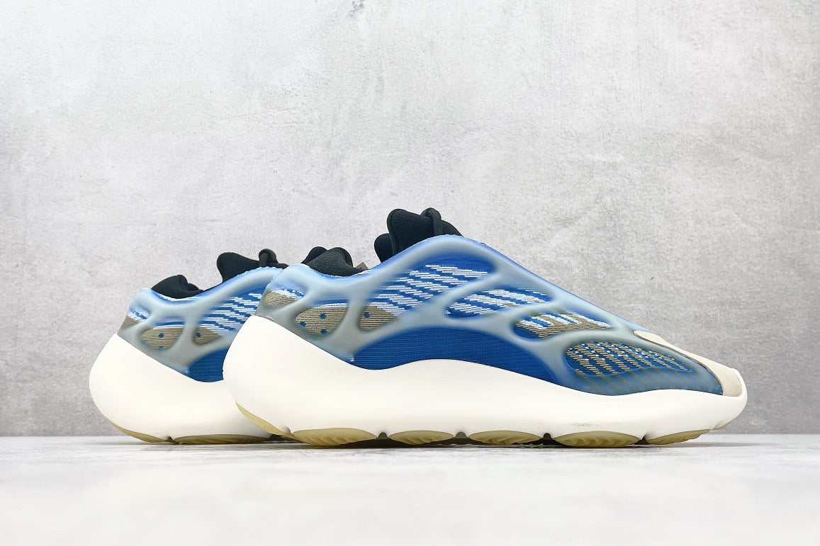 YEEZY 700 V3 ARZARETH