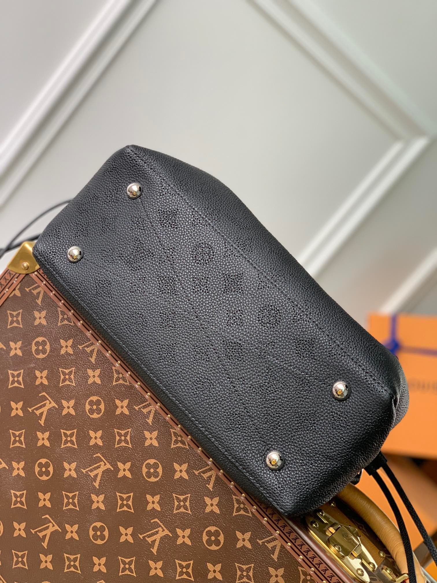 LOU BELLA TOTE BAG