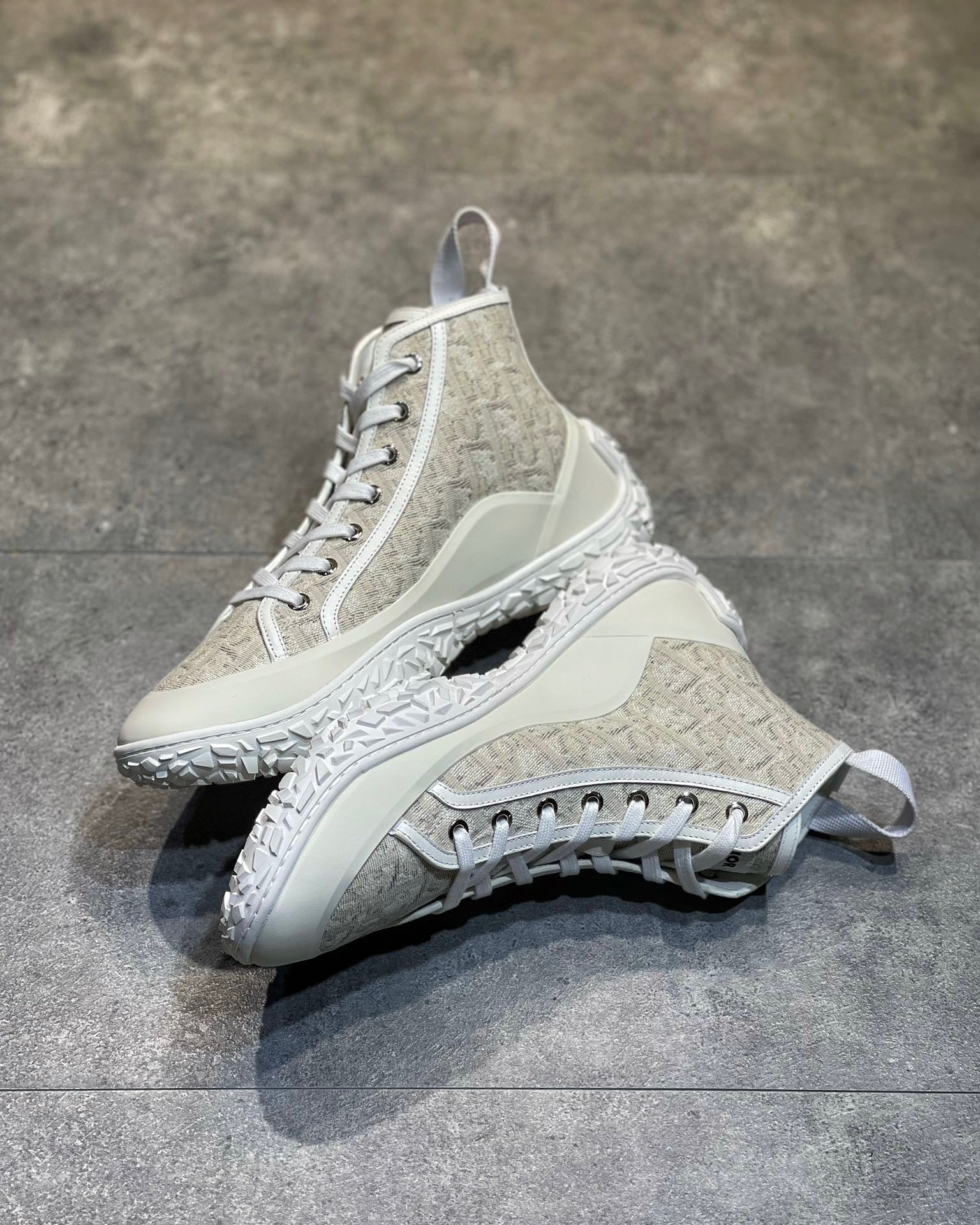 CD B28 SNEAKERS