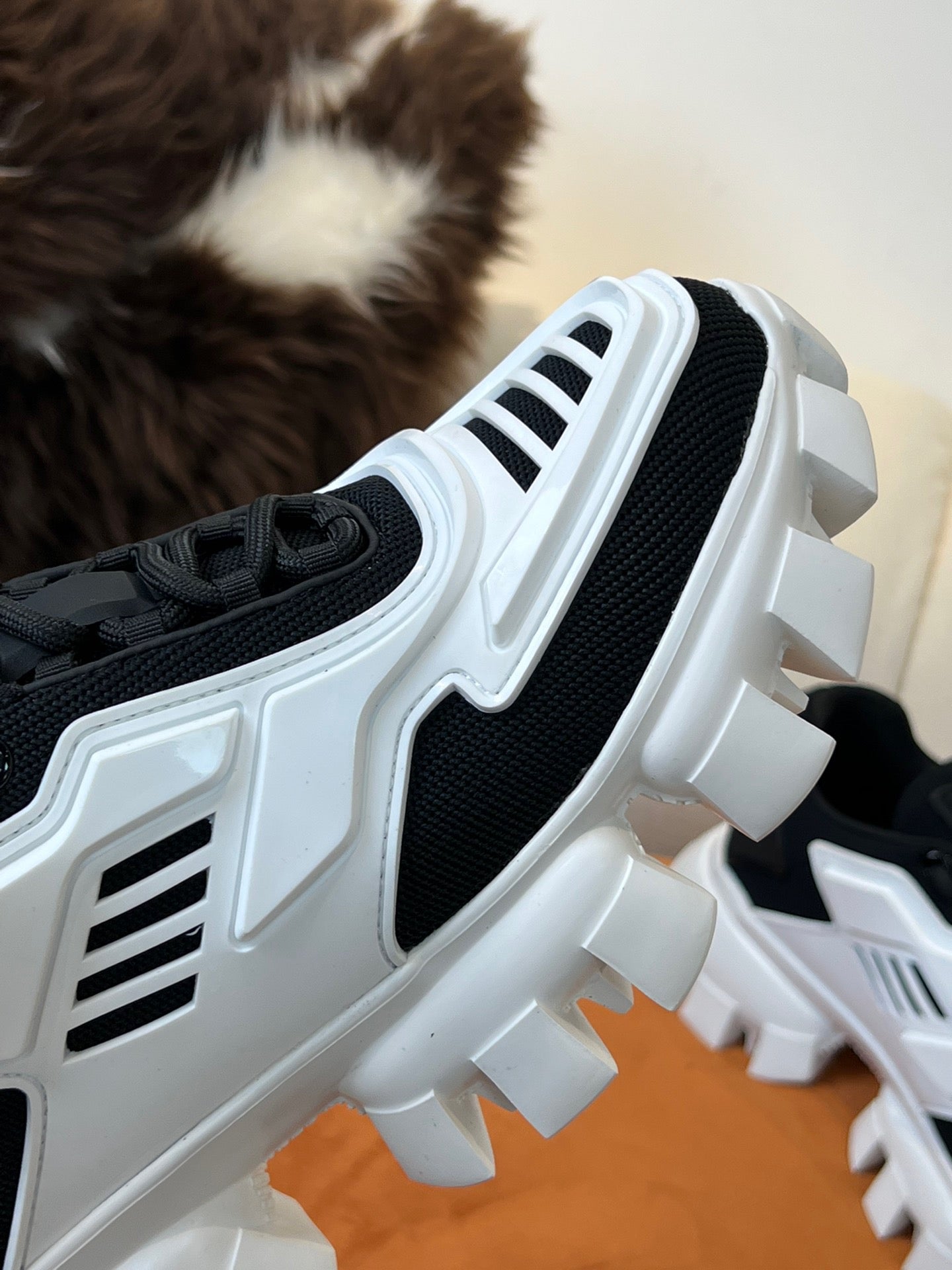 PD CLOUDBUST THUNDER SNEAKERS
