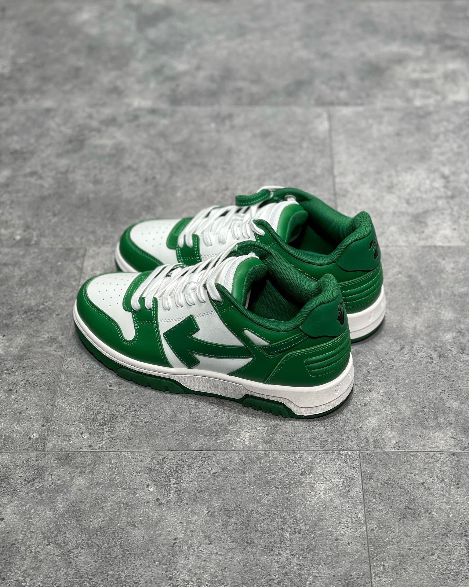 OFF W OUT OF OFFICE SNEAKERS