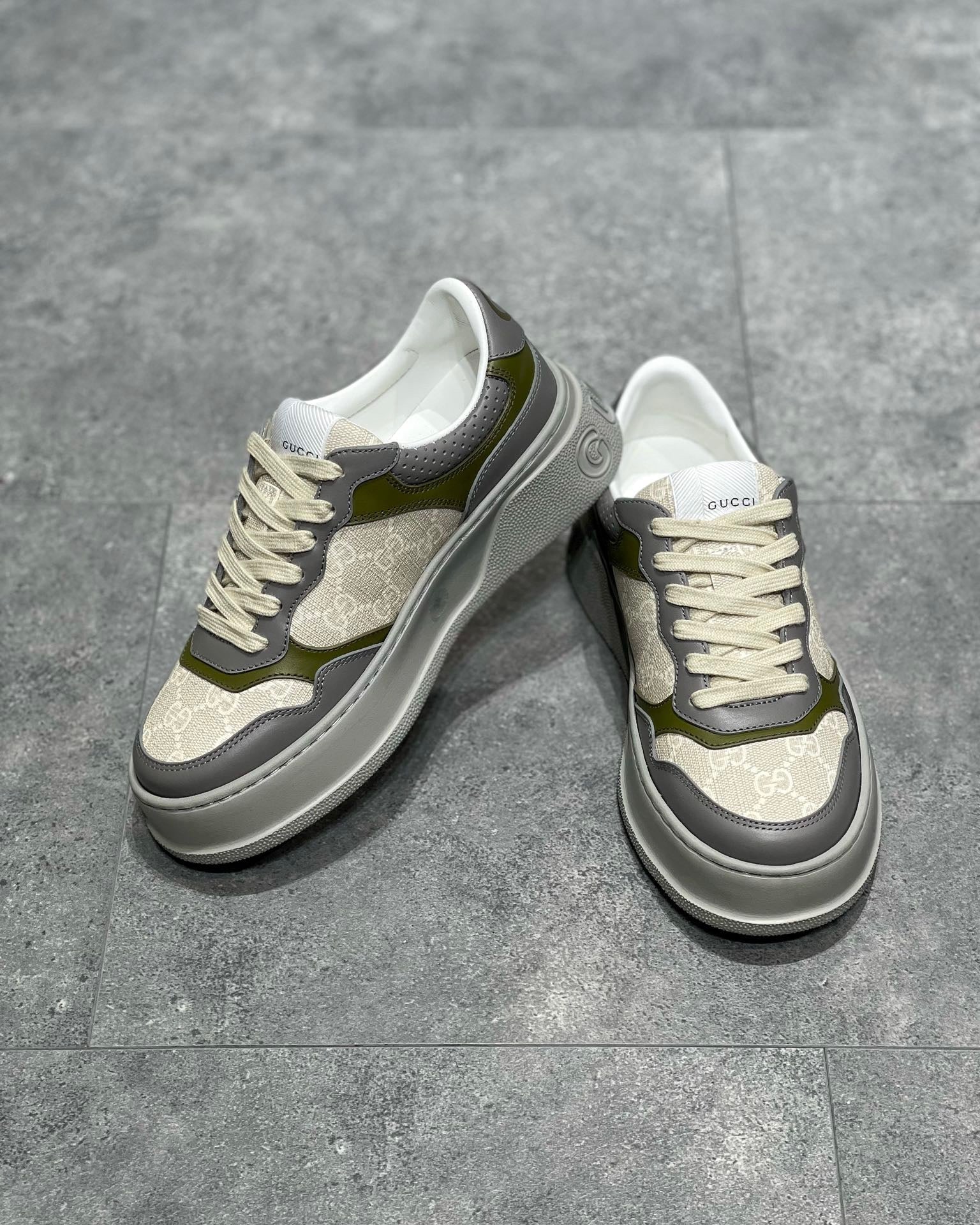 GG SNEAKER